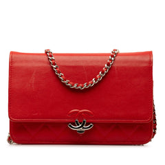 Grained Calfskin CC Box Wallet On Chain