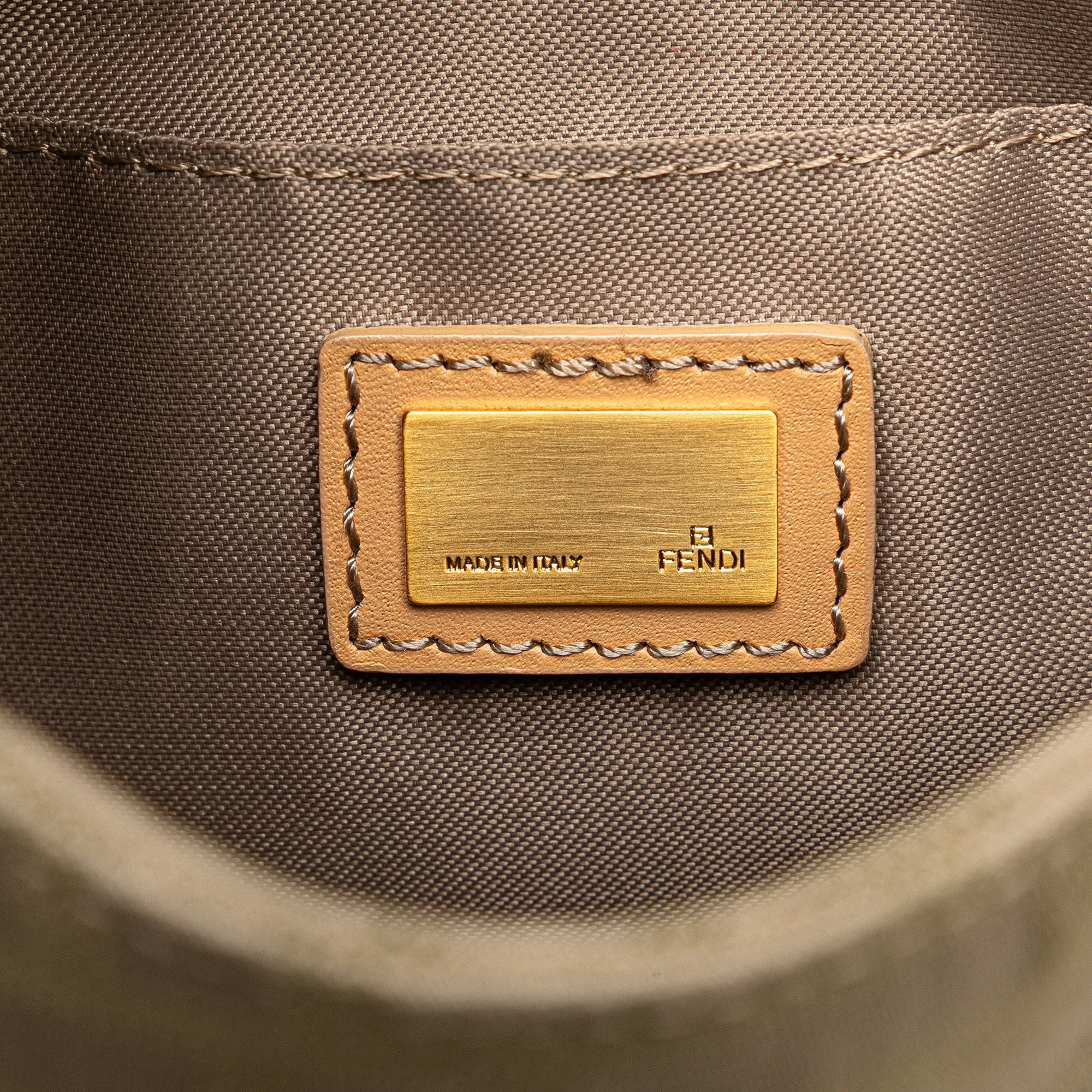 Zucca Canvas Shoulder Bag