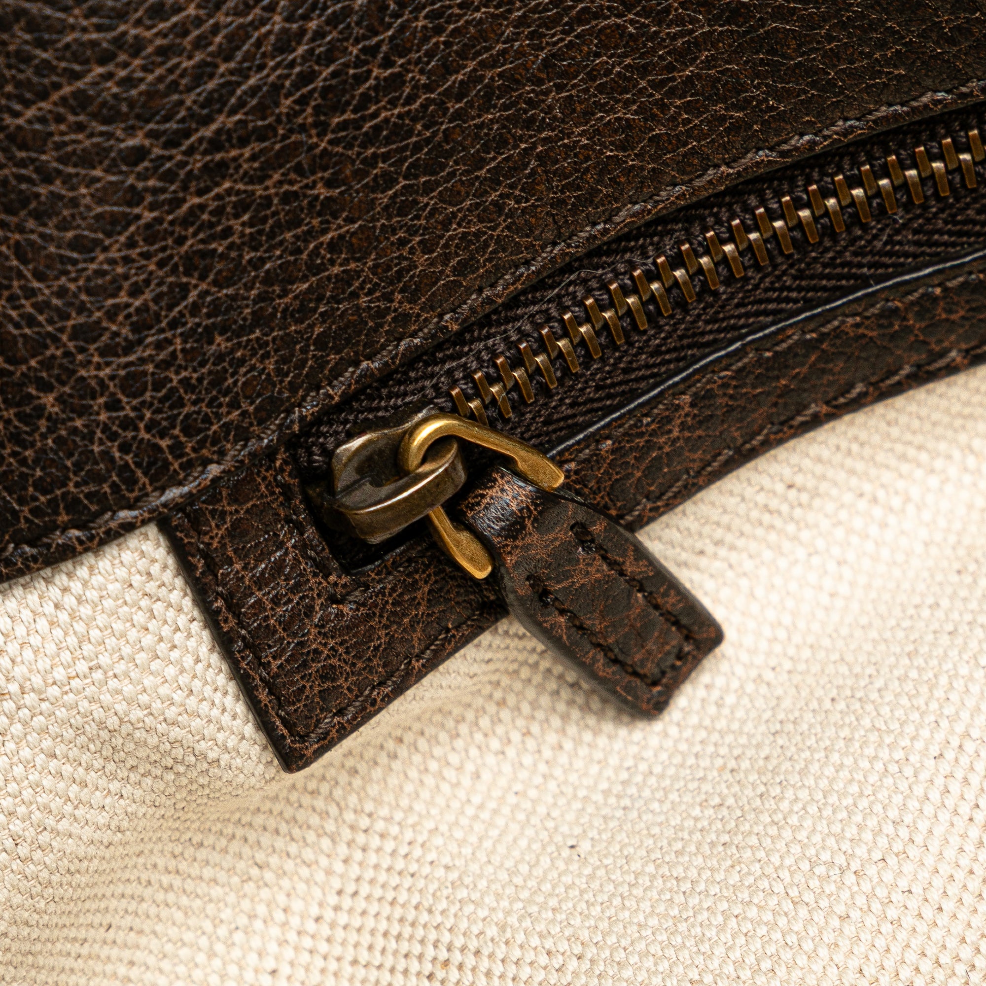 GG Canvas Laidback Crafty Tote