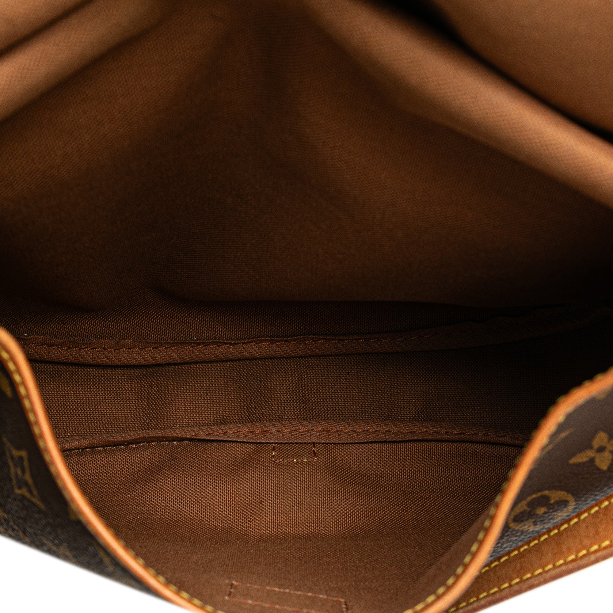 Monogram Saumur 30