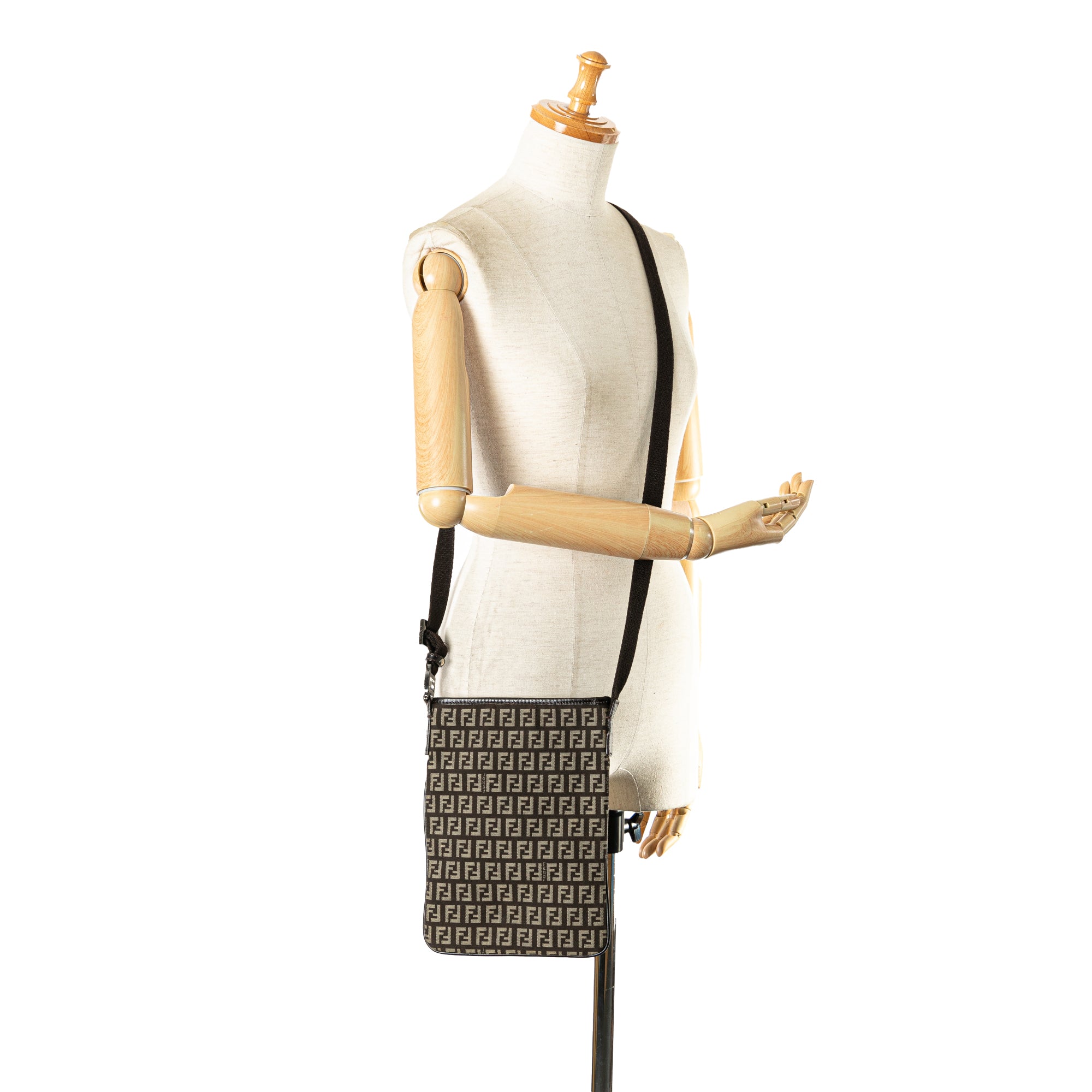 Zucchino Canvas Crossbody