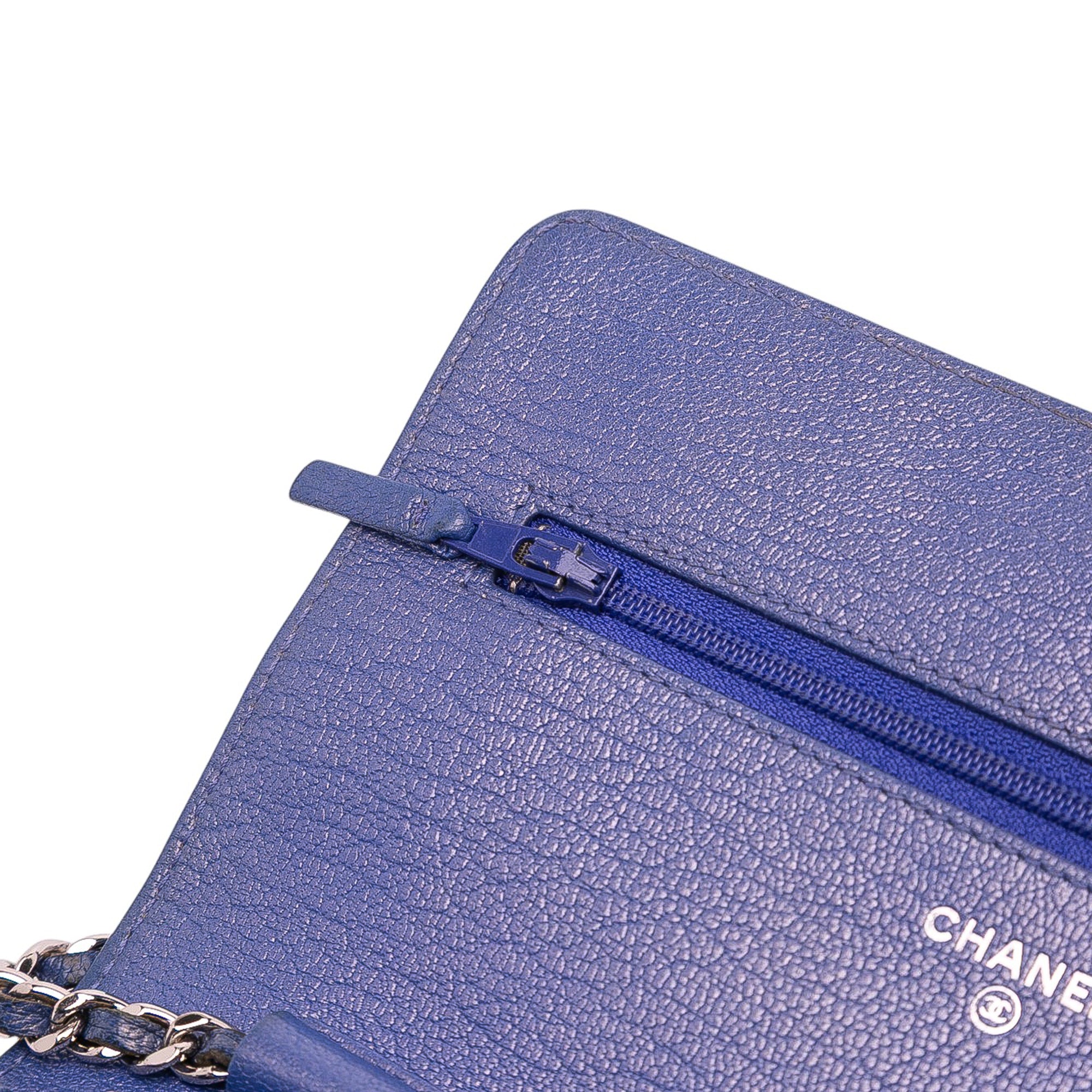 CC Calfskin Double Stitched Wallet on Chain