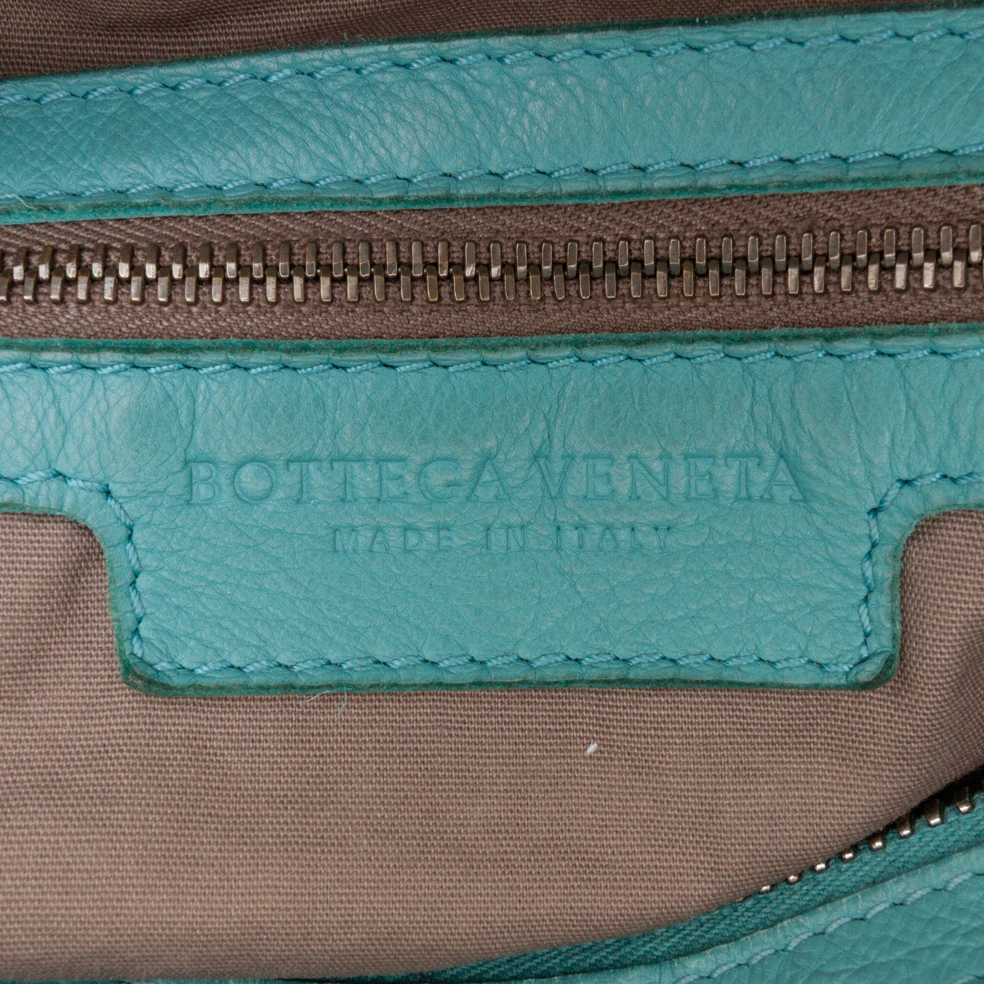 Nappa Intrecciato Crossbody