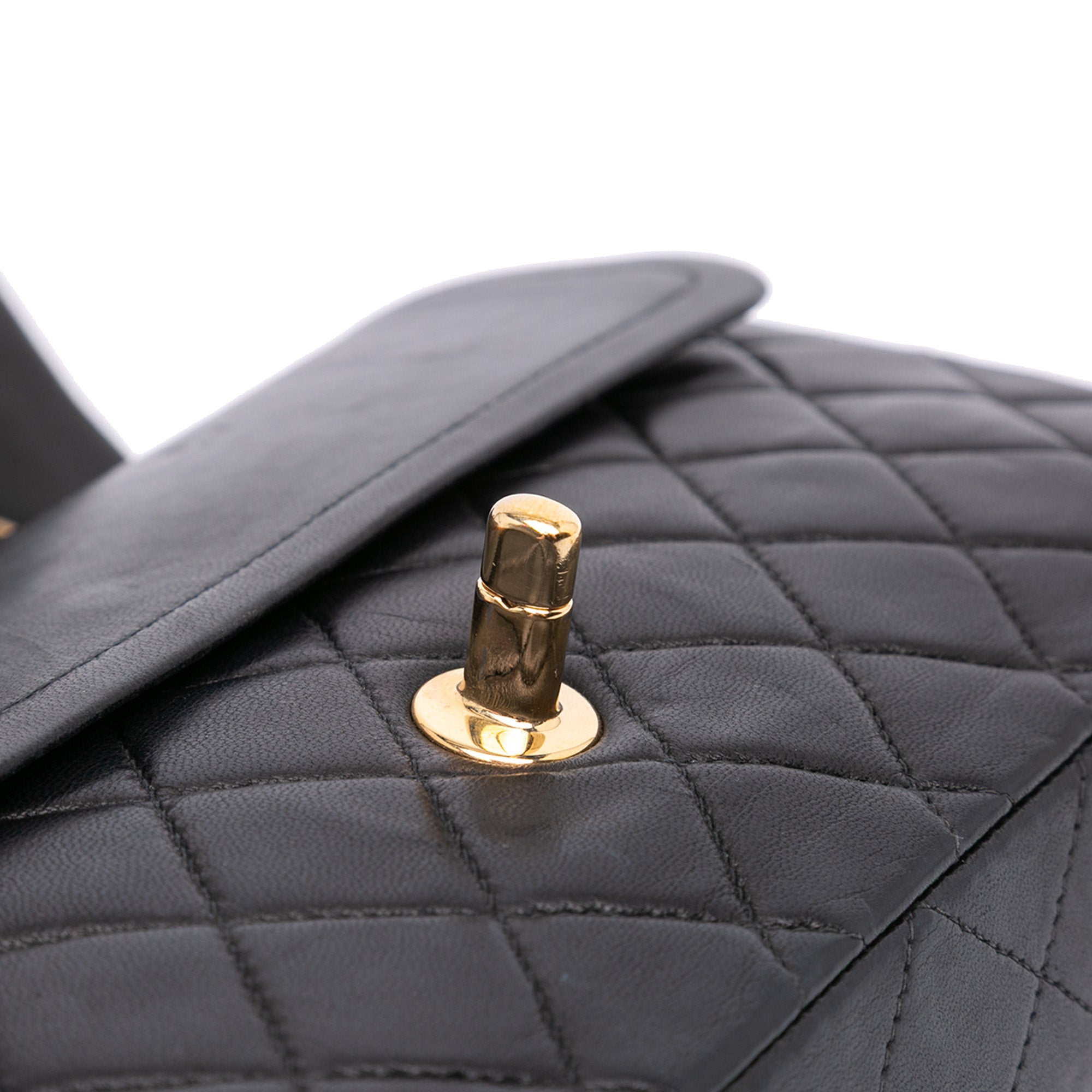 Medium Classic Lambskin Double Flap