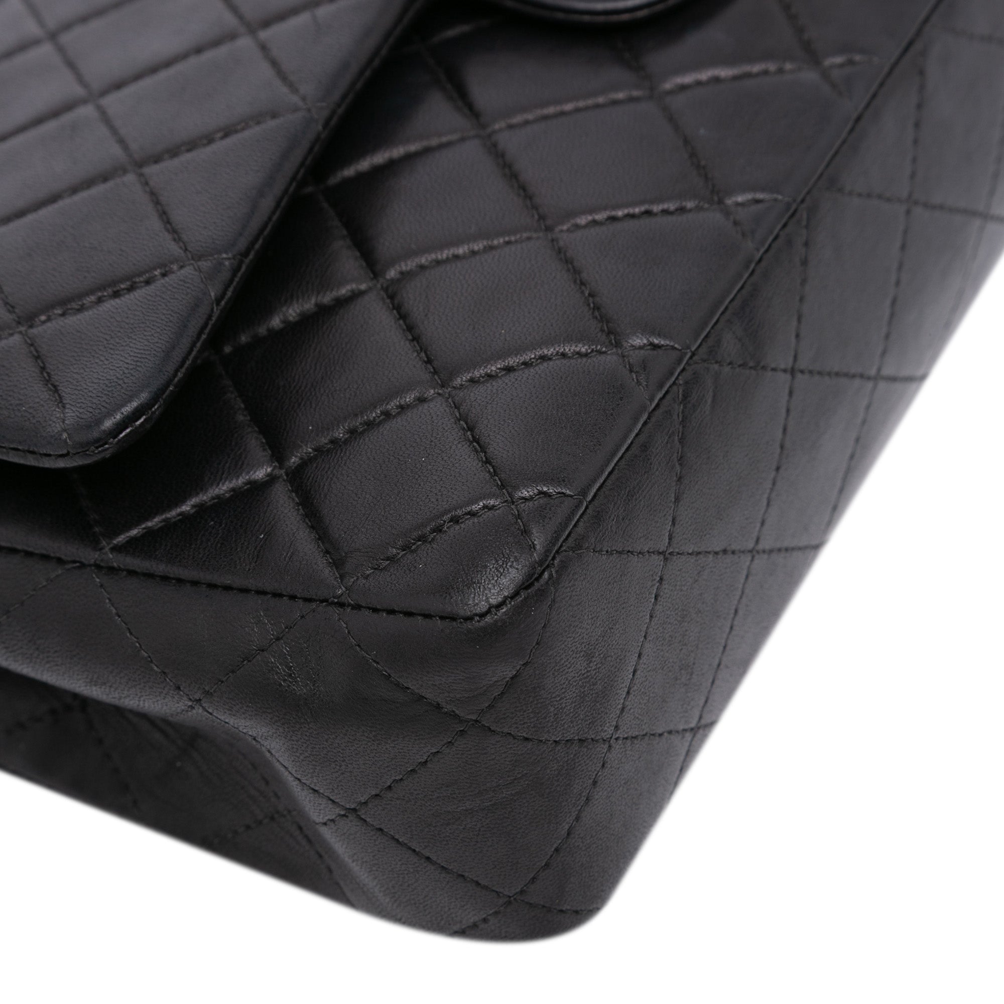 Medium Classic Lambskin Double Flap