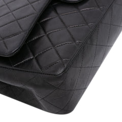 Medium Classic Lambskin Double Flap