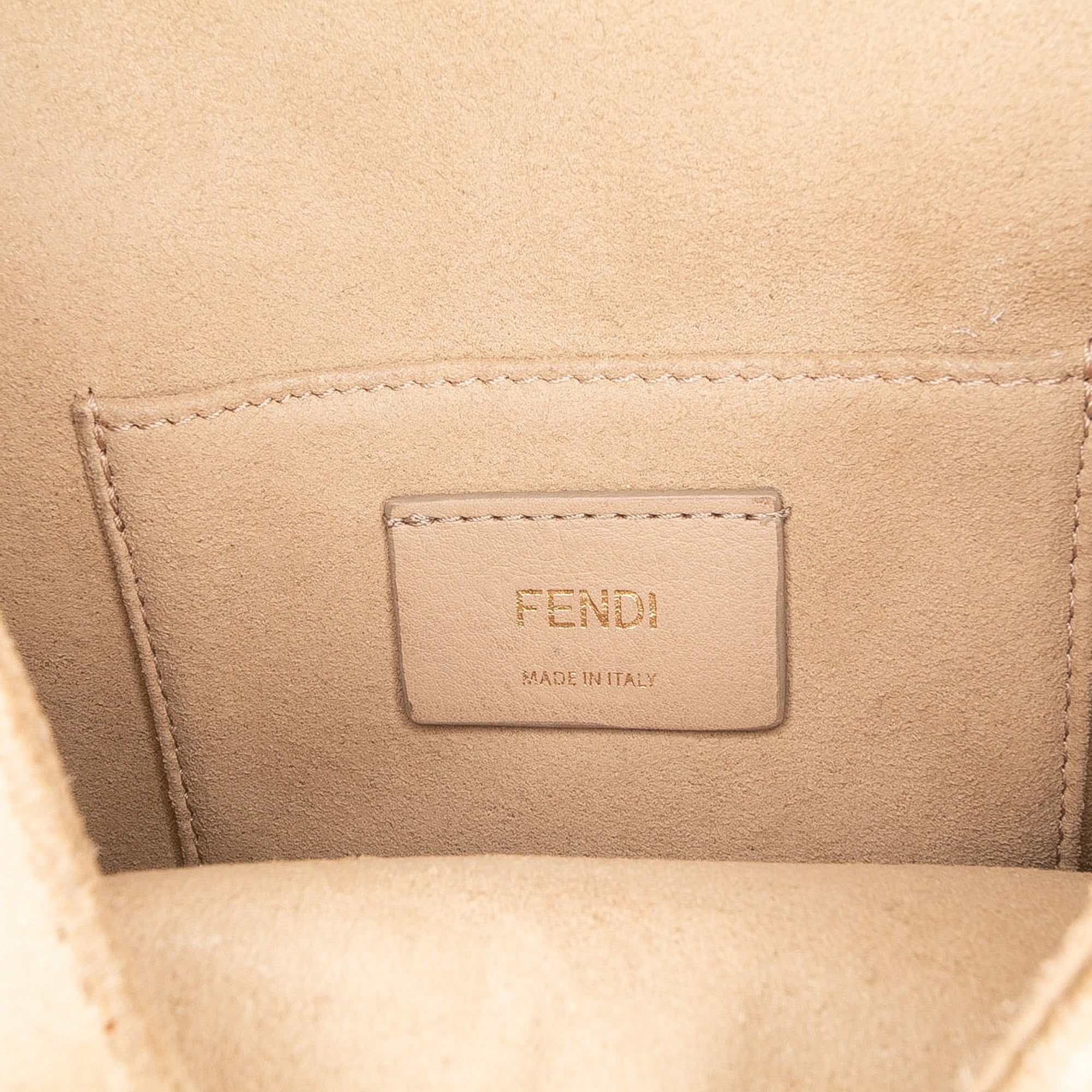 Small Scalloped Leather Kan I Crossbody