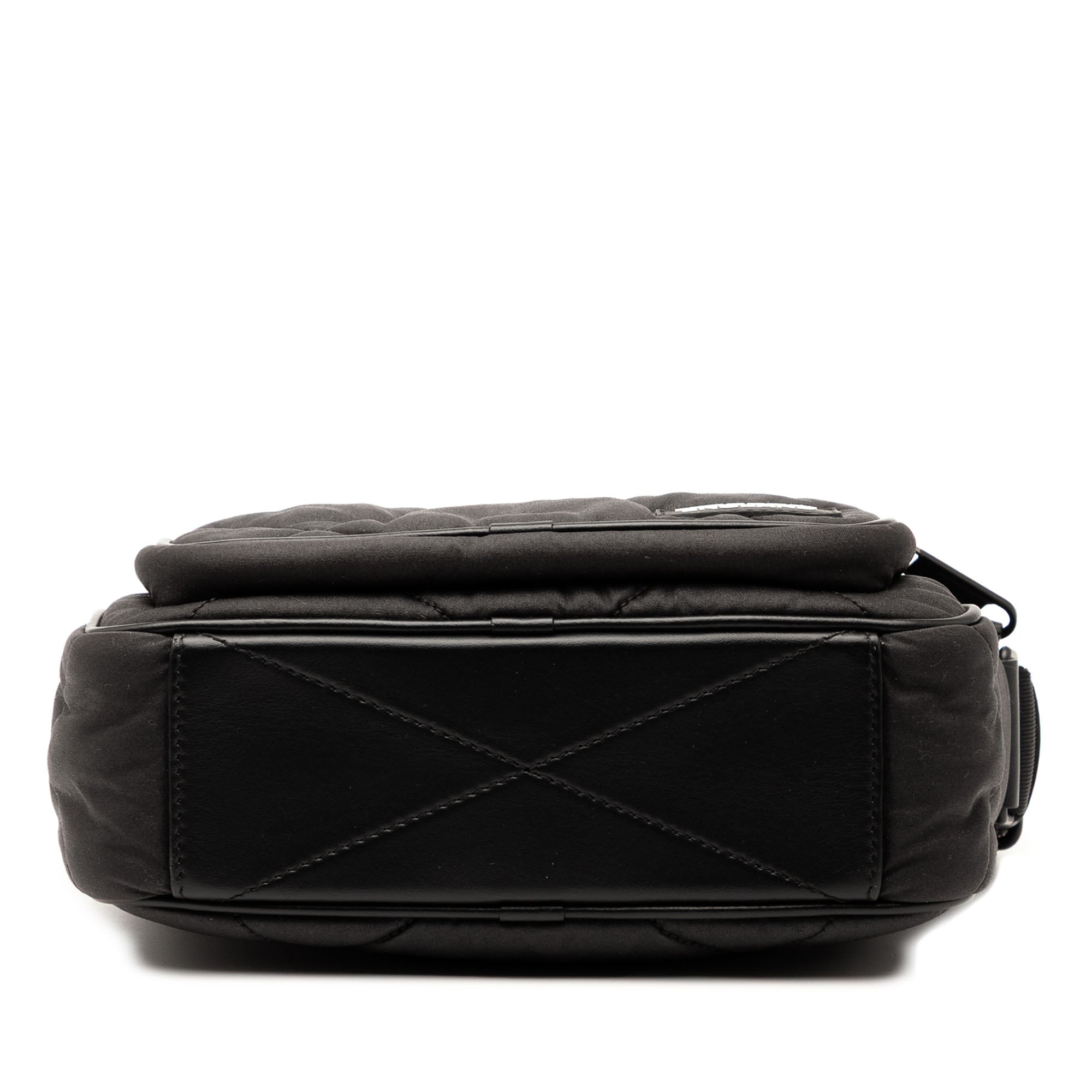 Quilted Nylon Paddy Crossbody