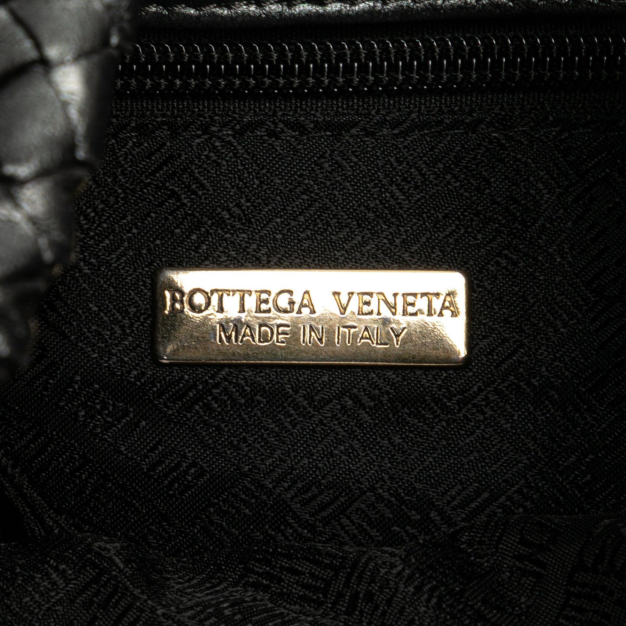 Nappa Intrecciato Crossbody