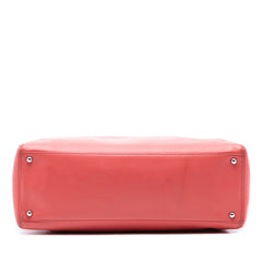 Medium Calfskin Executive Cerf Tote