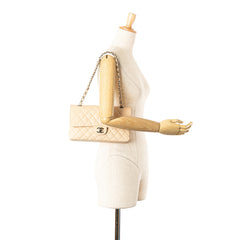 Medium Classic Caviar Double Flap