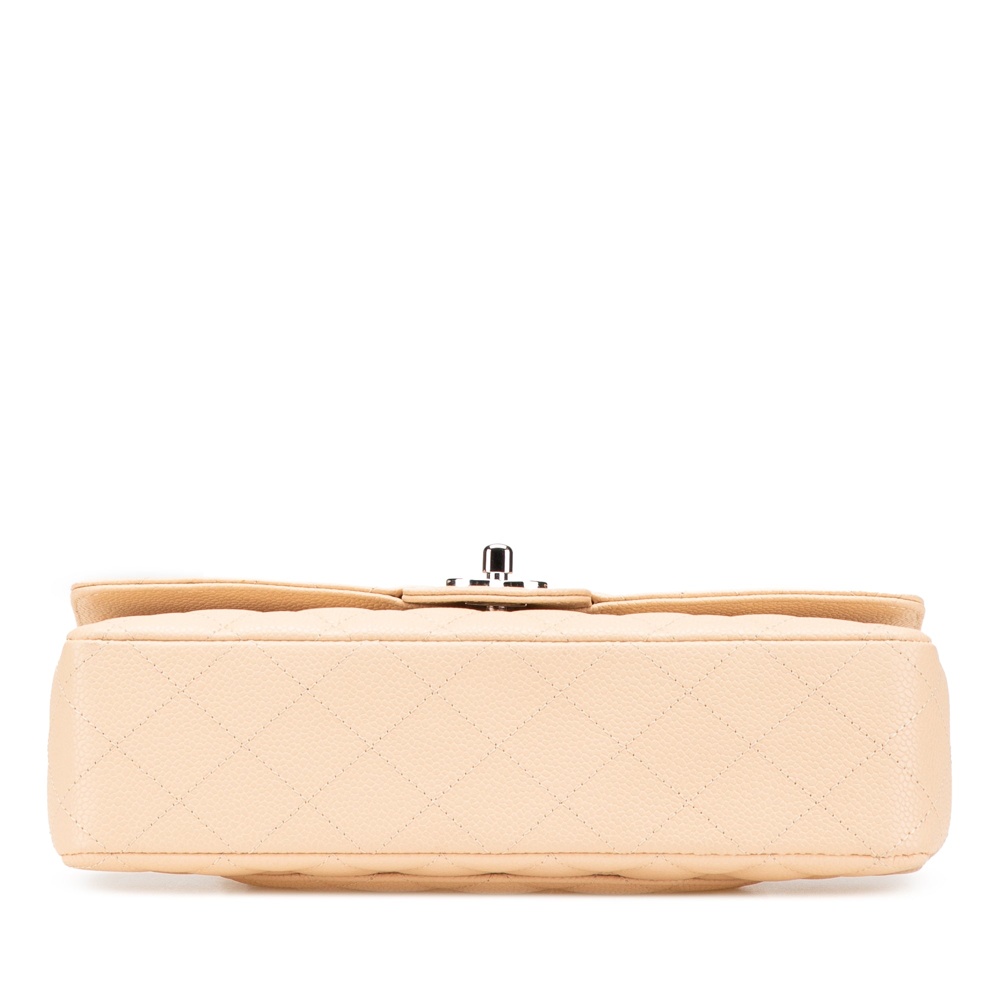 Medium Classic Caviar Double Flap
