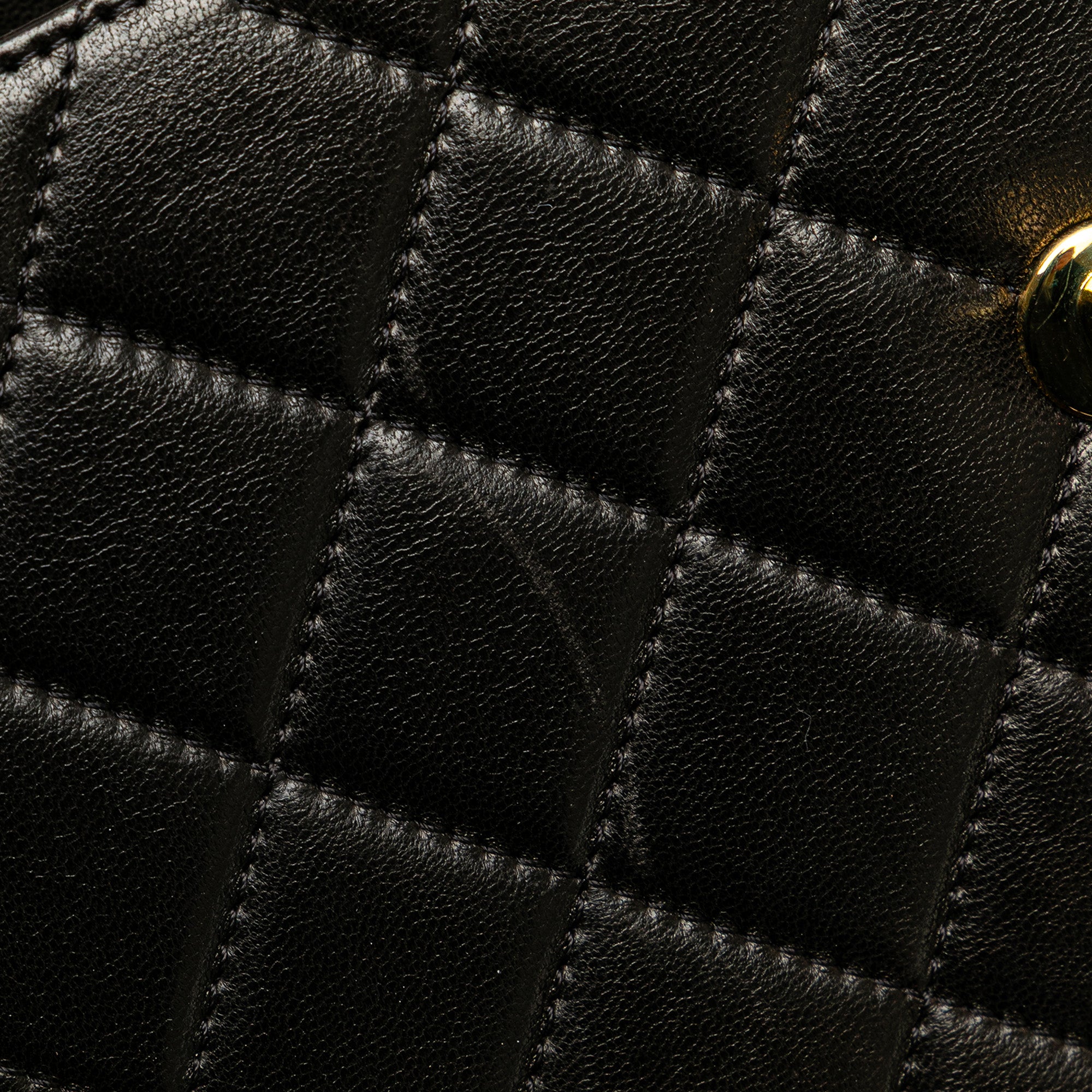 CC Quilted Lambskin Chain Flap