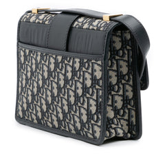 Oblique Canvas 30 Montaigne Flap