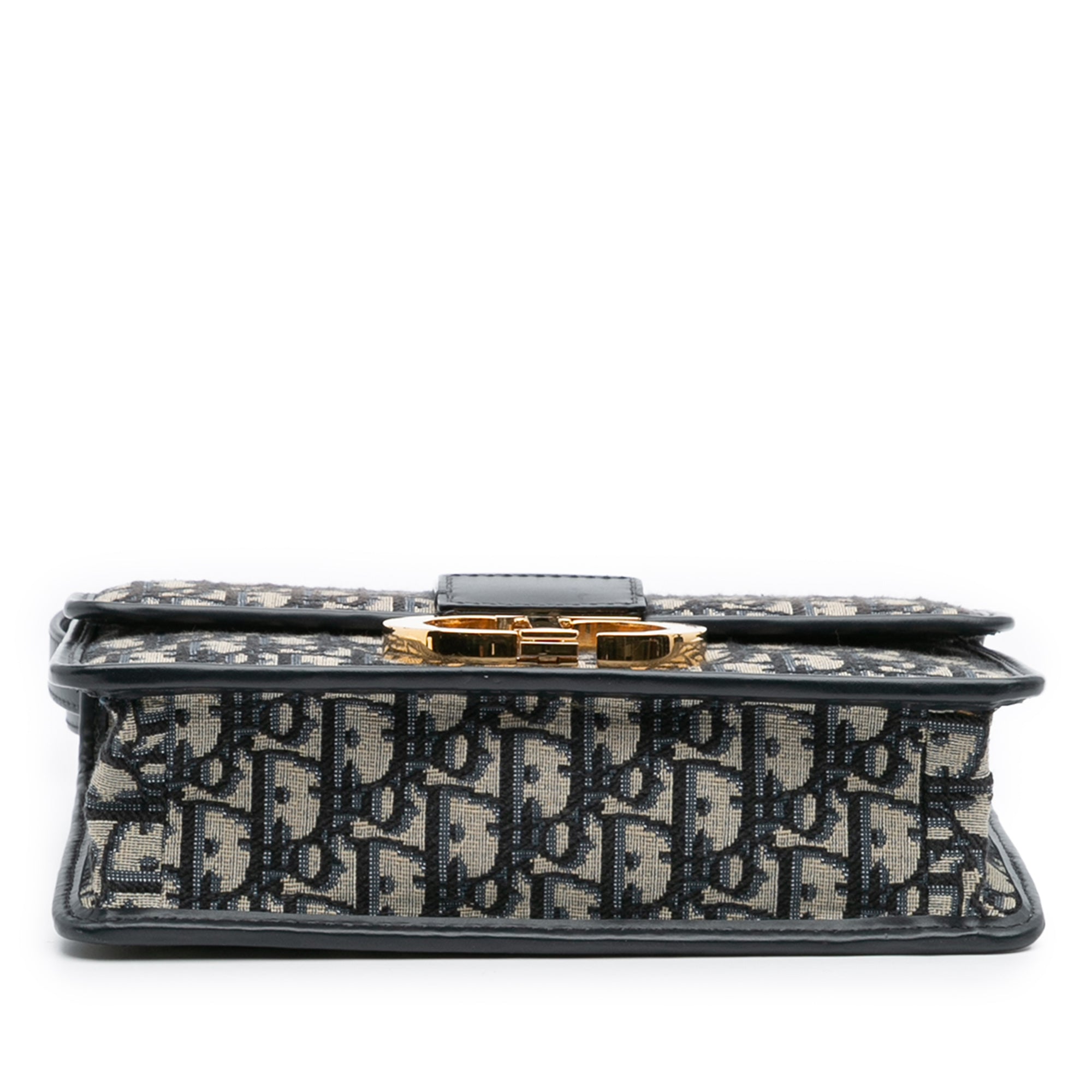 Oblique Canvas 30 Montaigne Flap