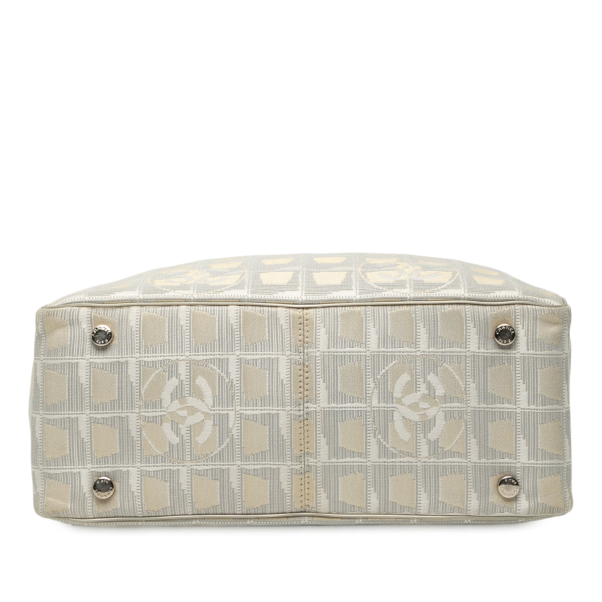 New Travel Line Nylon Tote