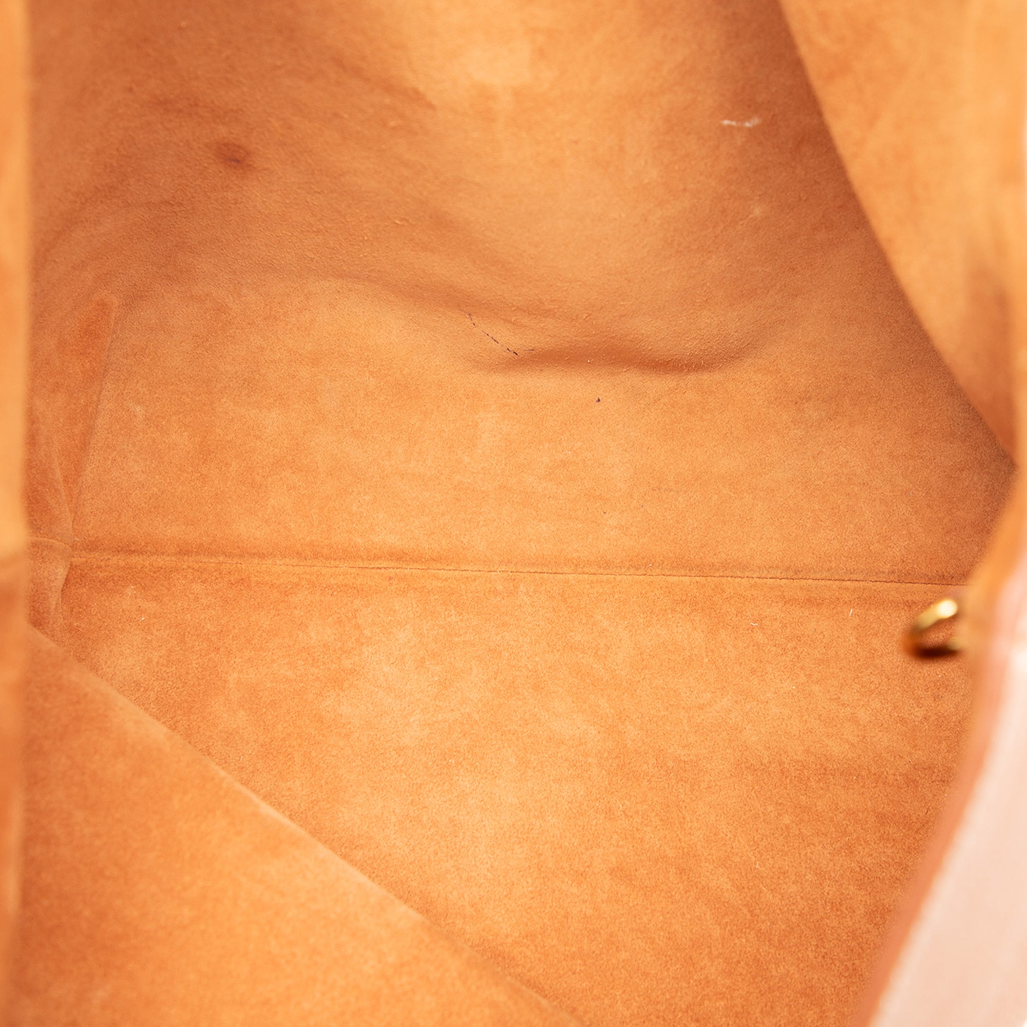 Grained Calfskin Low Key Cabas MM