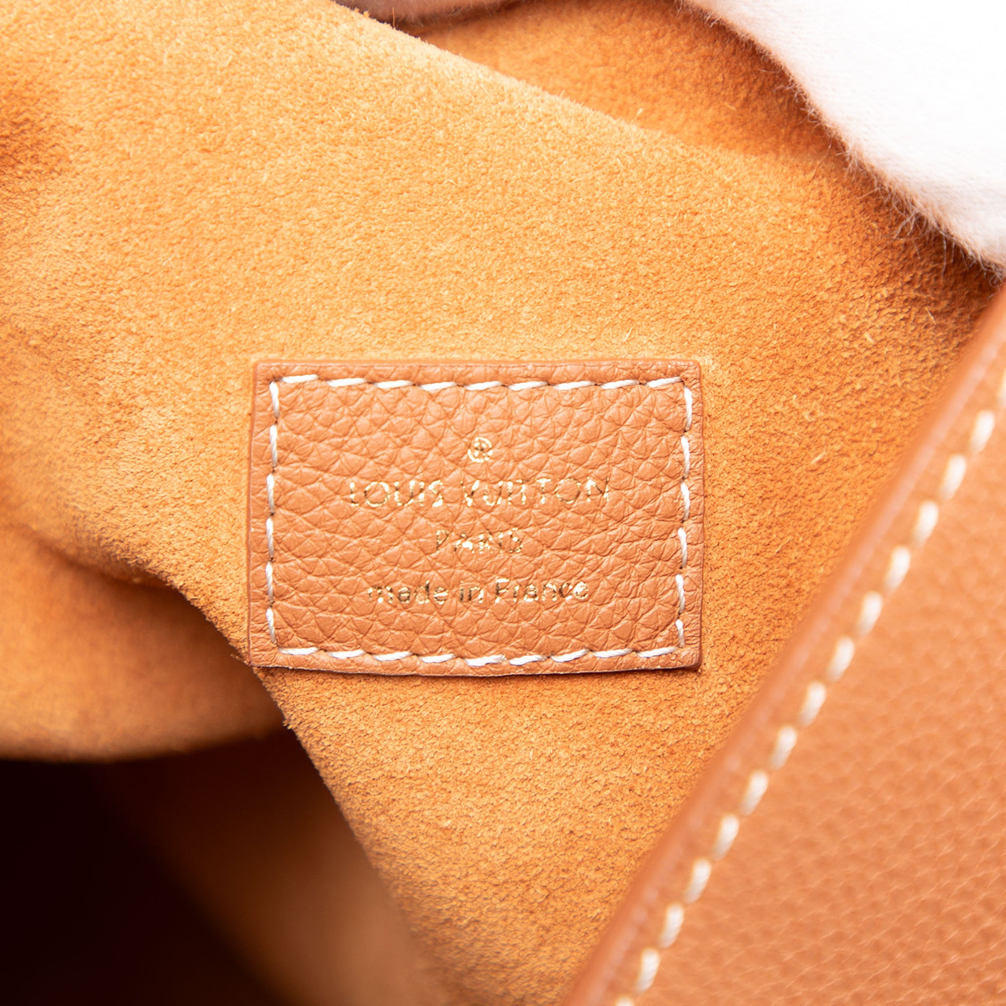 Grained Calfskin Low Key Cabas MM