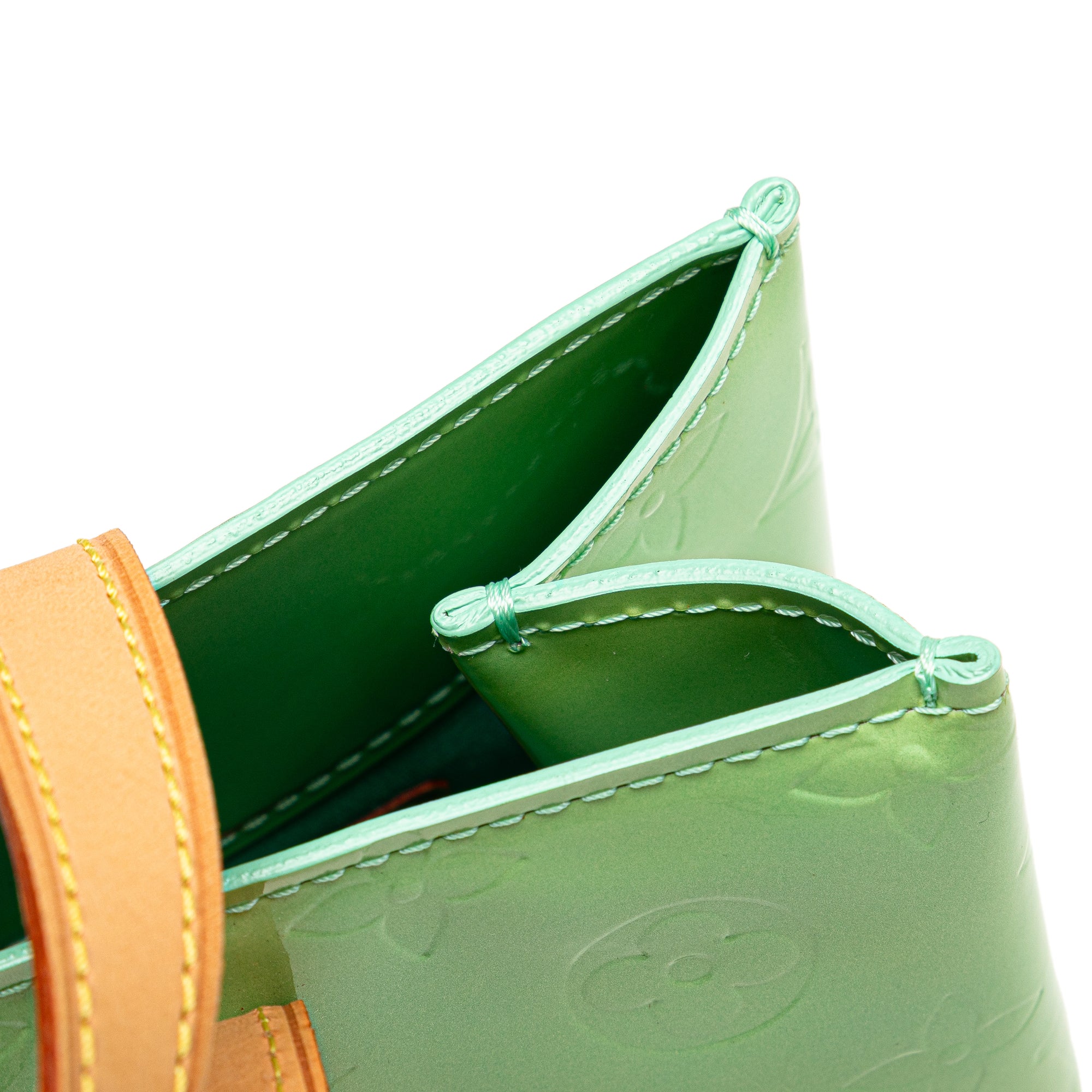 Monogram Vernis Reade PM