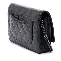 CC Quilted Patent Wallet On Chain