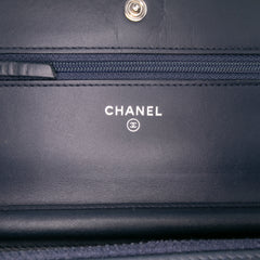 CC Quilted Patent Wallet On Chain