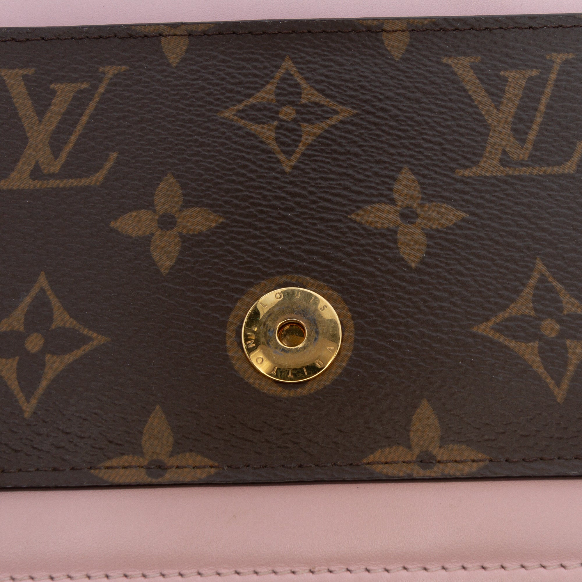 Monogram Flore Wallet On Chain