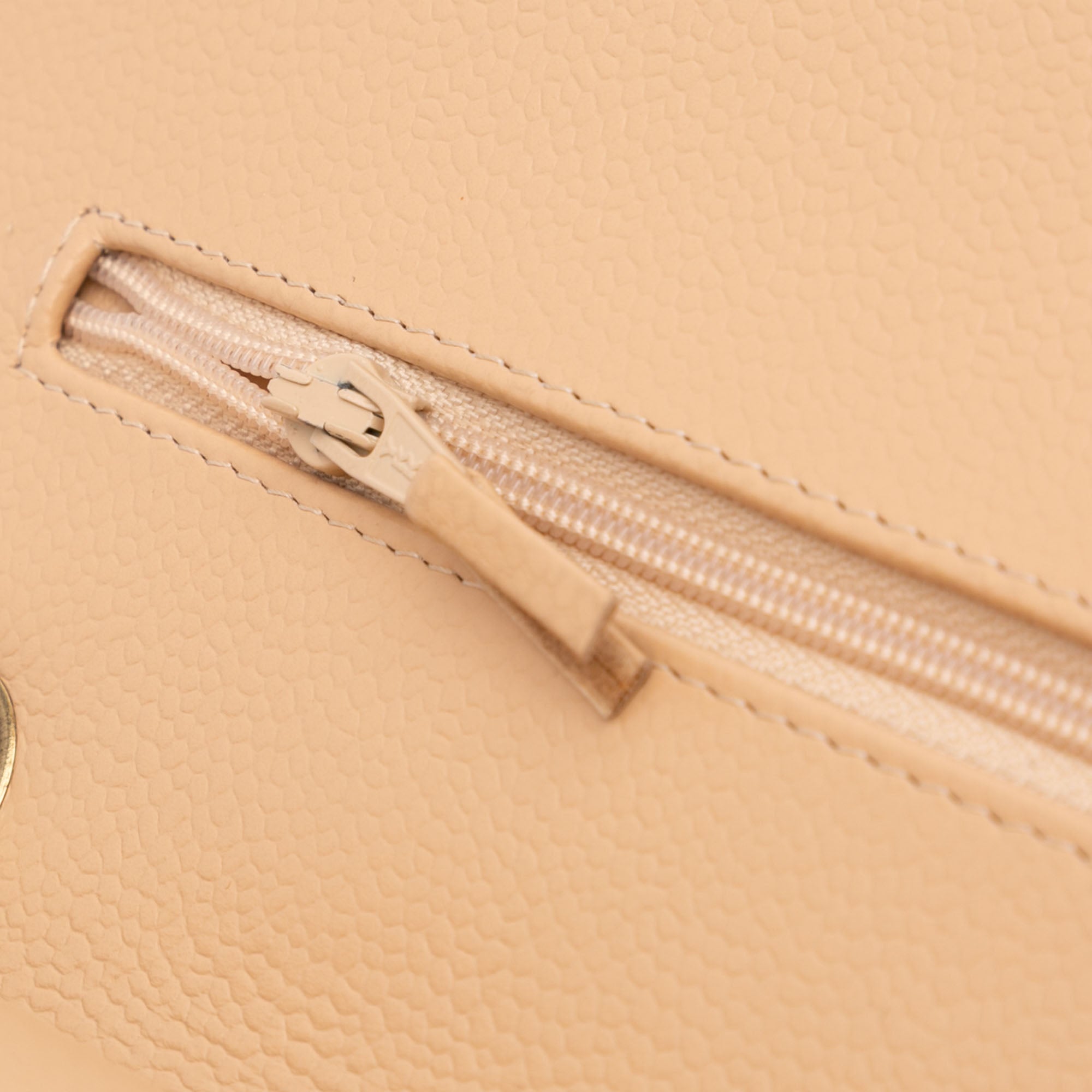 Jumbo Classic Caviar Double Flap