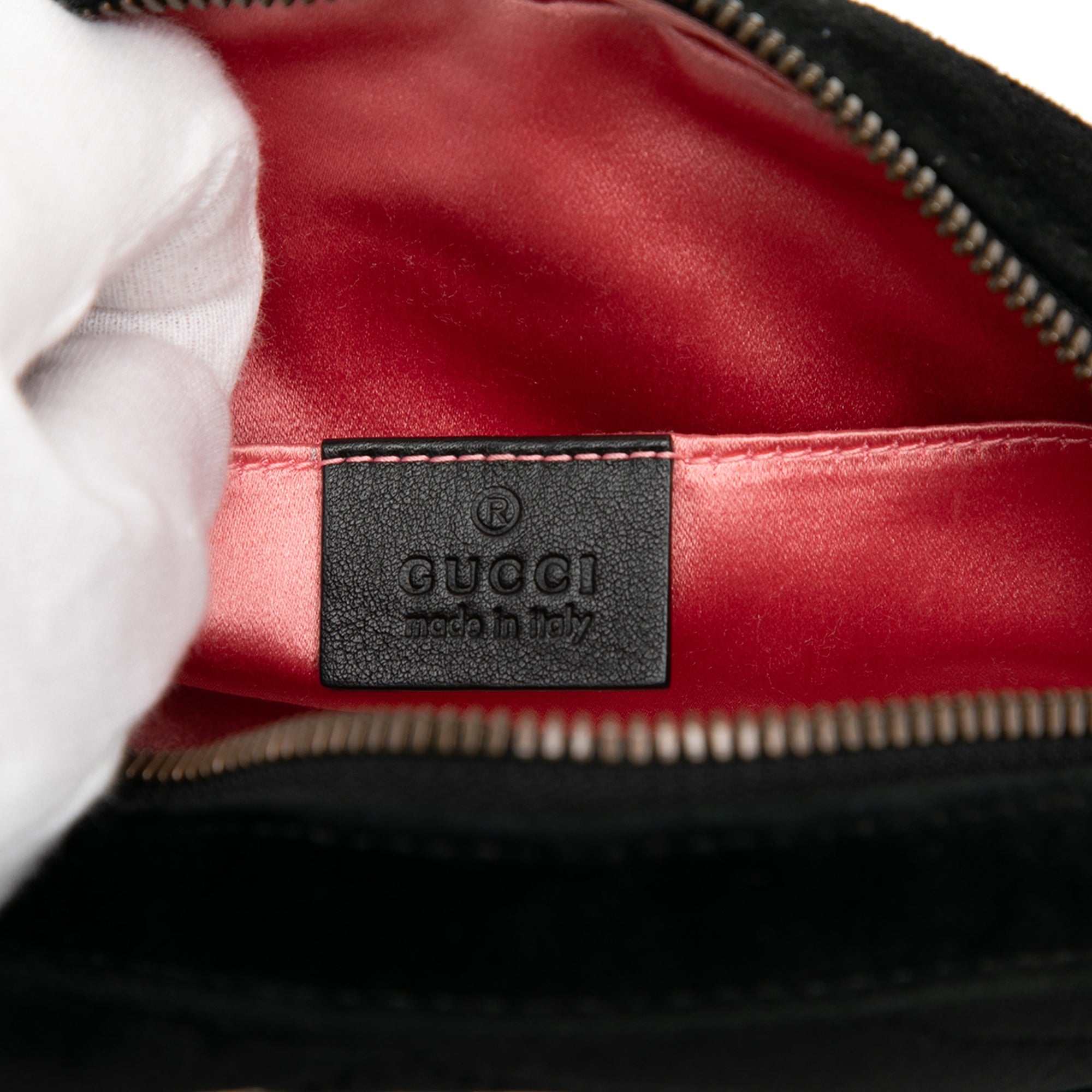 GG Marmont Matelasse Velvet Belt Bag