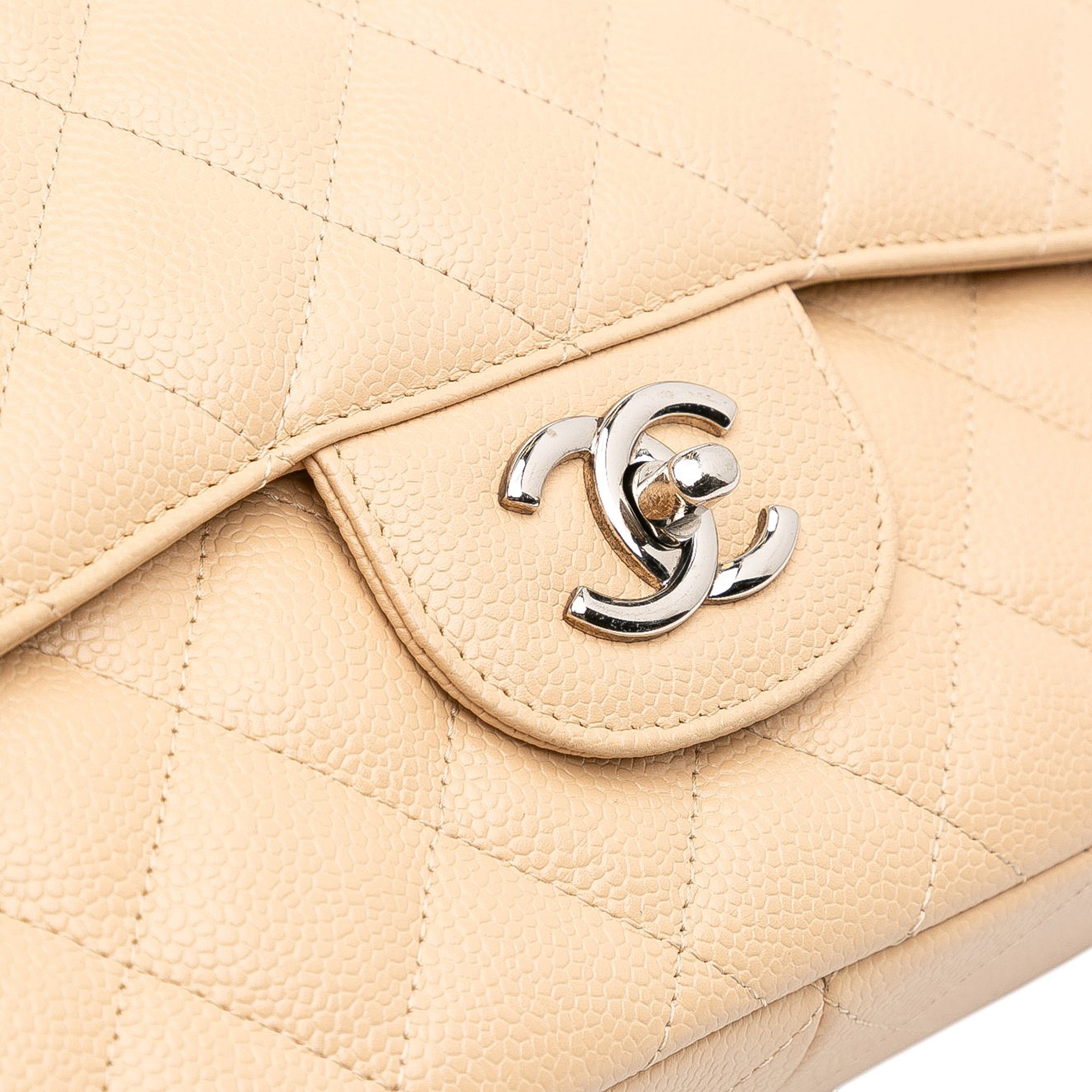 Jumbo Classic Caviar Double Flap