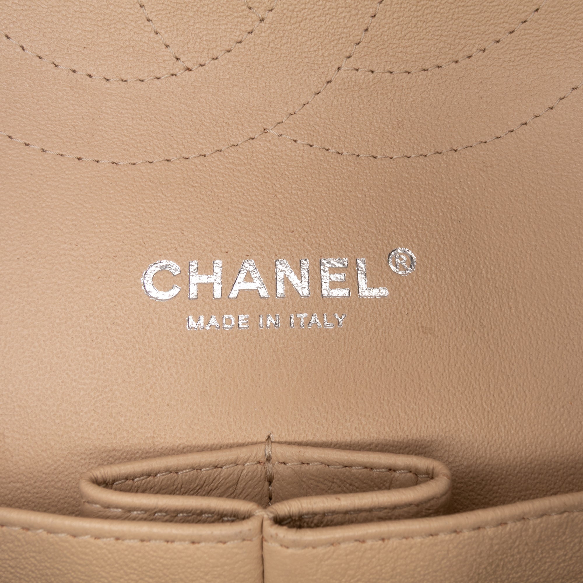 Jumbo Classic Caviar Double Flap
