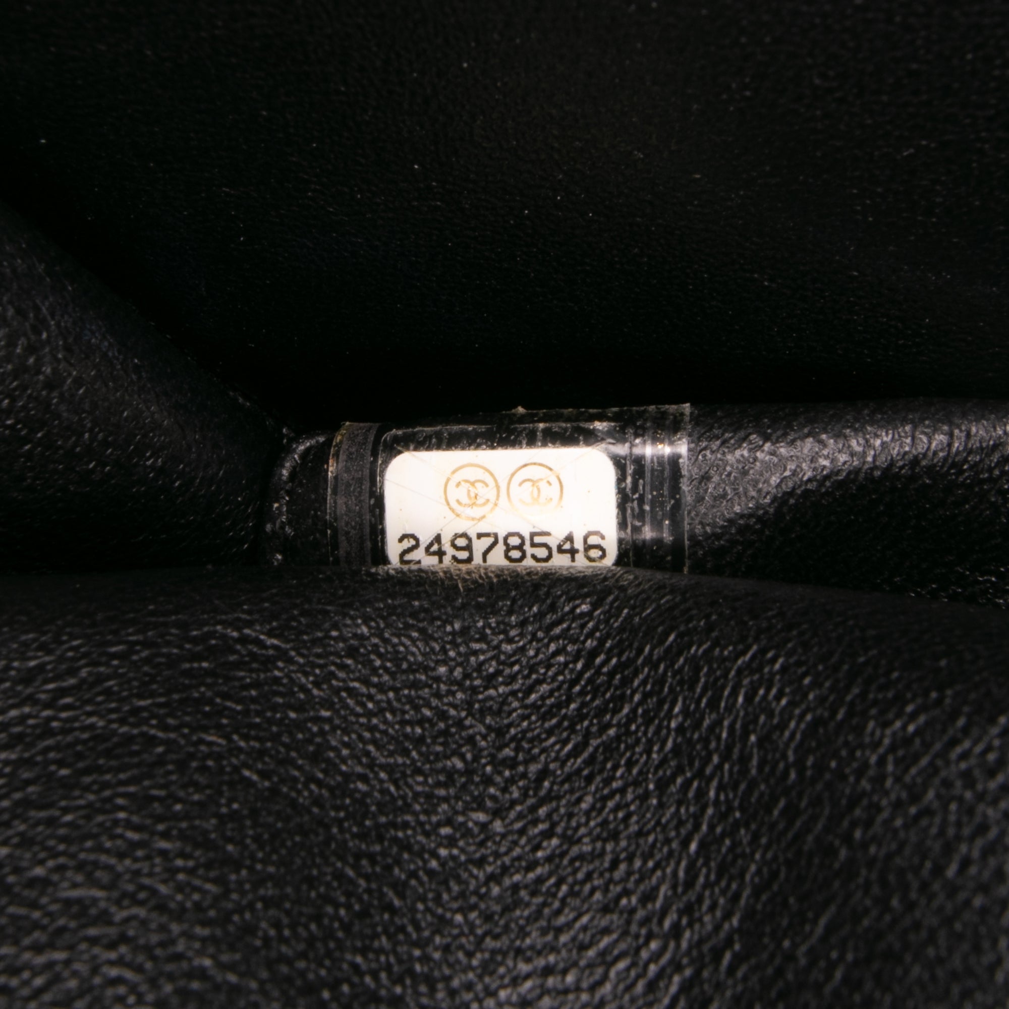 Medium Classic Caviar Double Flap