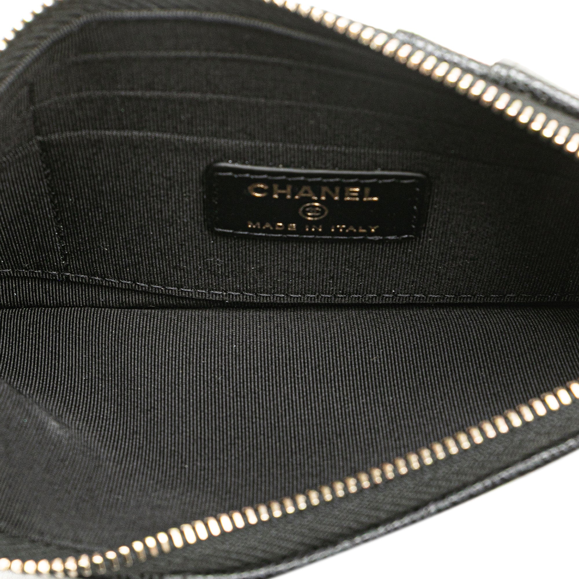 CC Quilted Caviar Card Holder