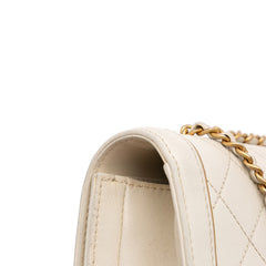 Medium Quilted Calfskin Octagon CC Clasp Flap