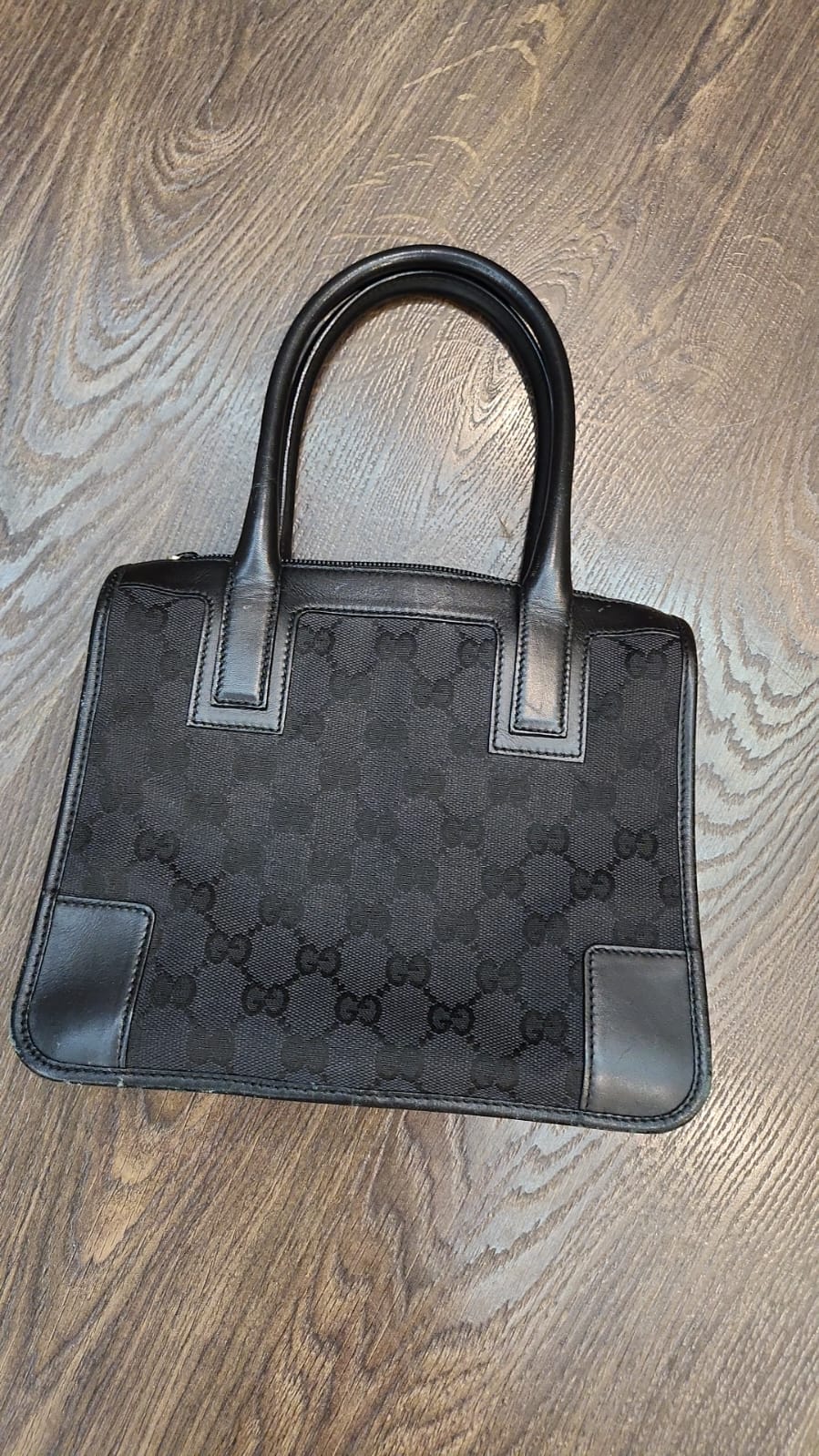 Gucci GG Canvas Handle