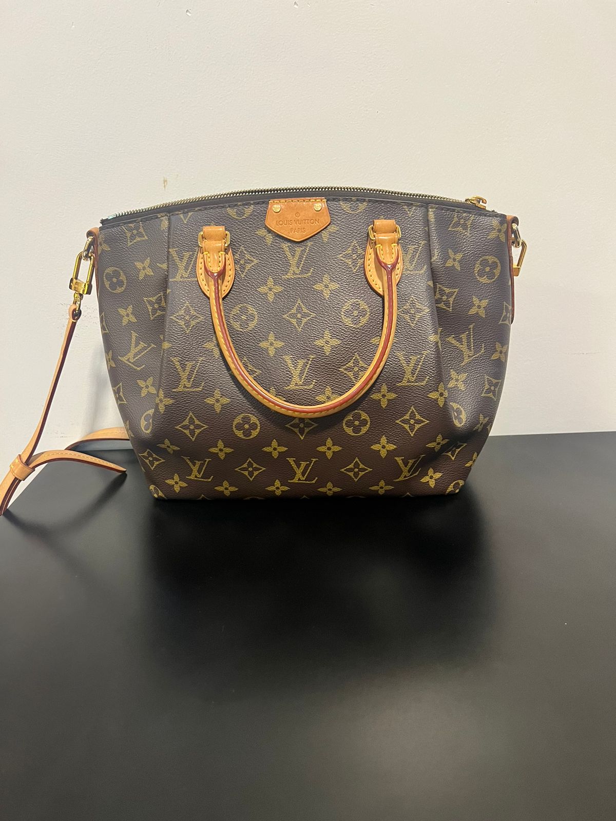 Louis Vuitton Turenne