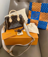 Louis Vuitton Speedy Bandoulière 20