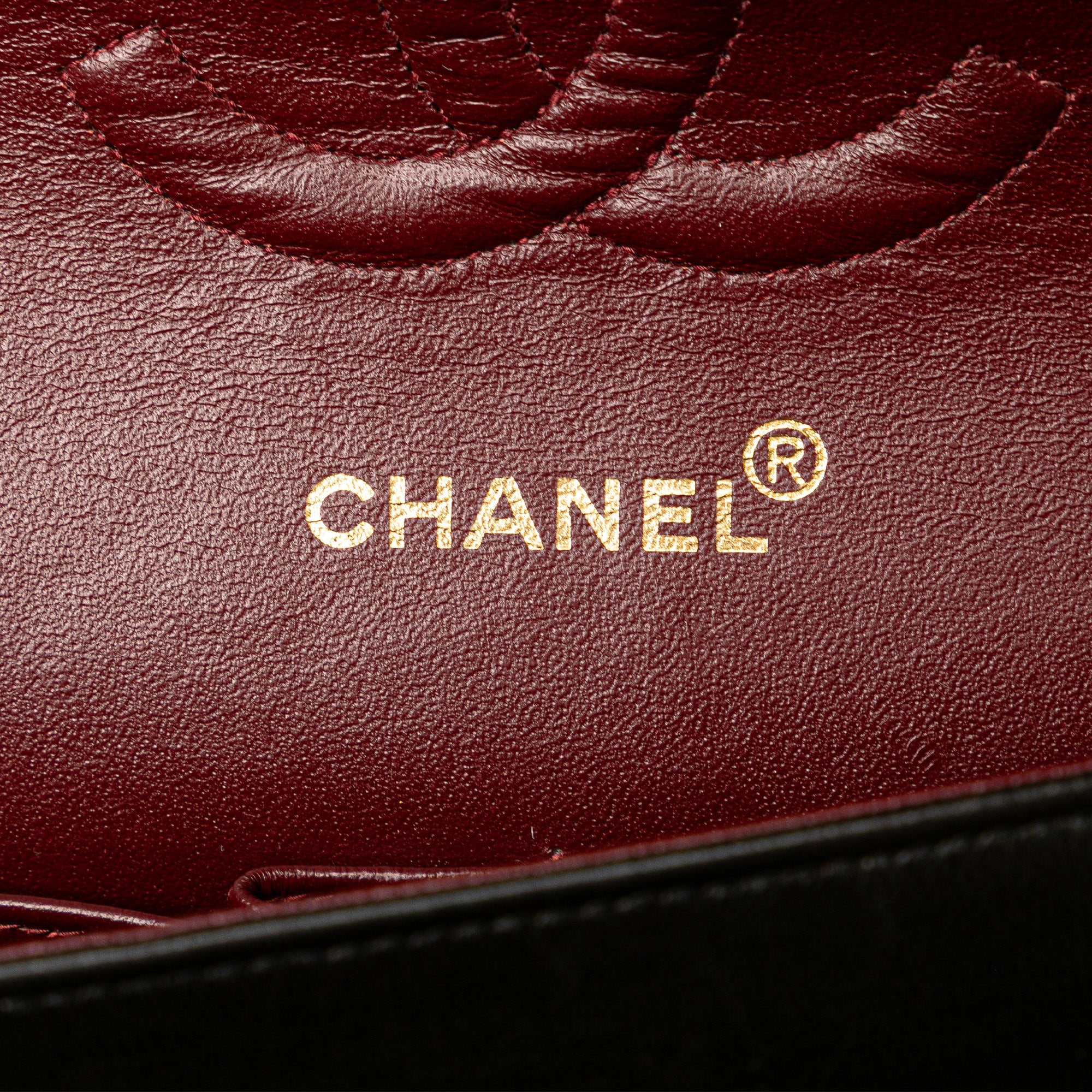 Medium Classic Lambskin Double Flap