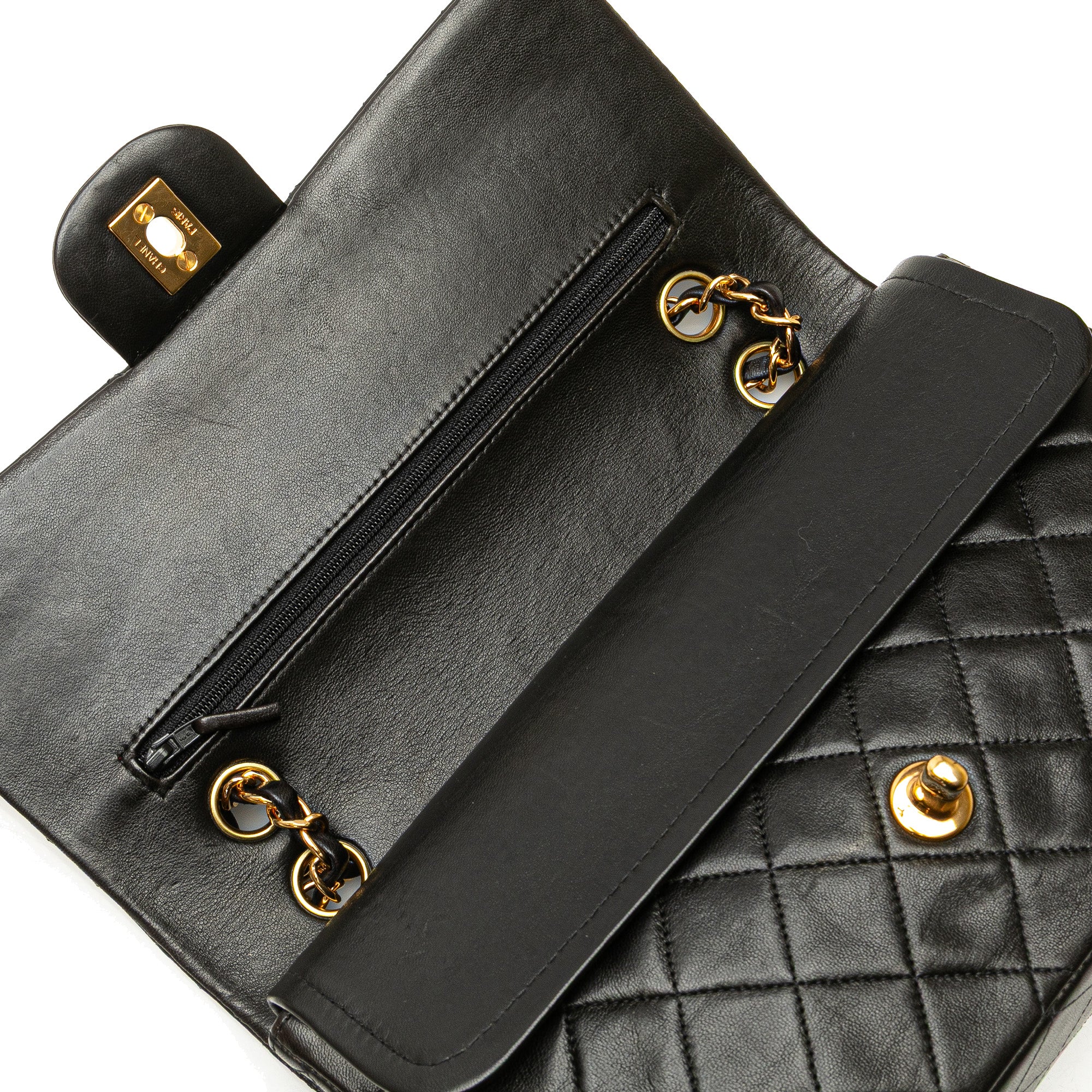 Medium Classic Lambskin Double Flap