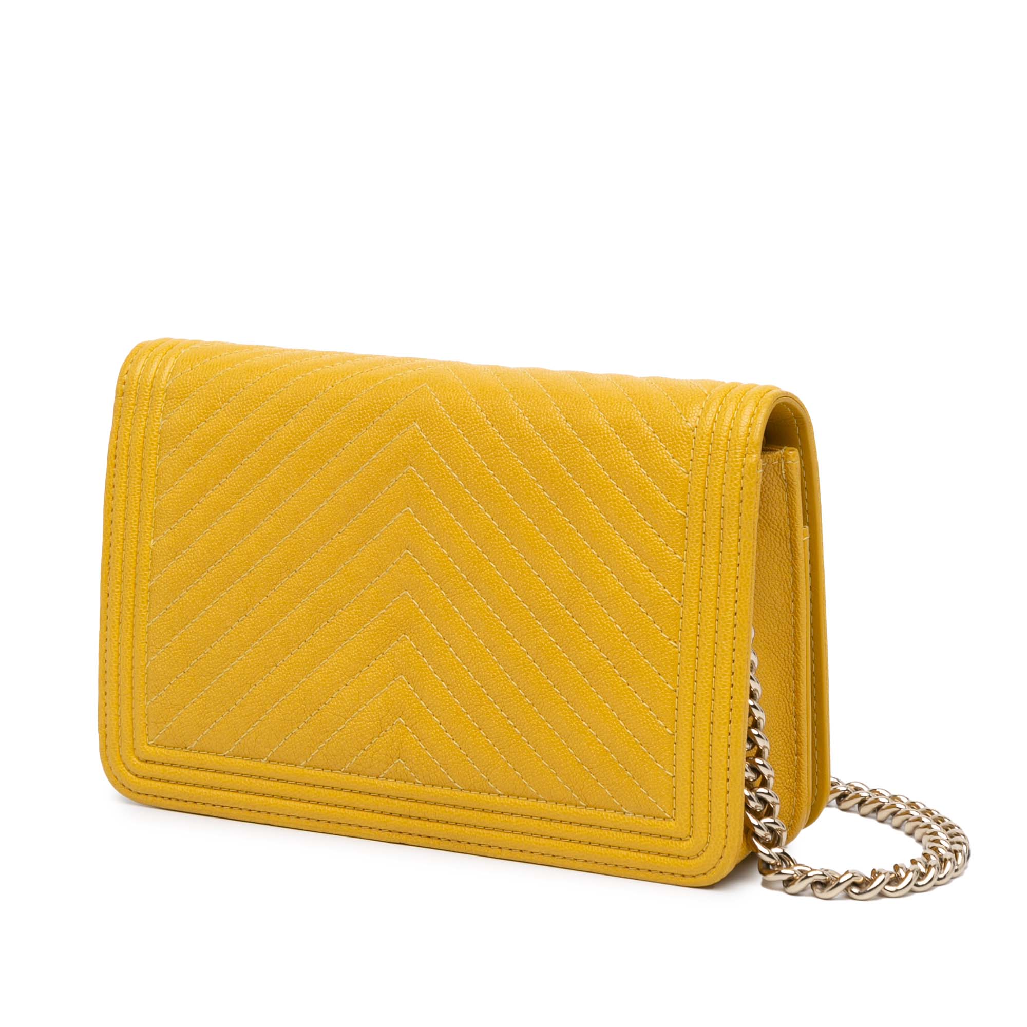 Caviar Chevron Le Boy Wallet On Chain