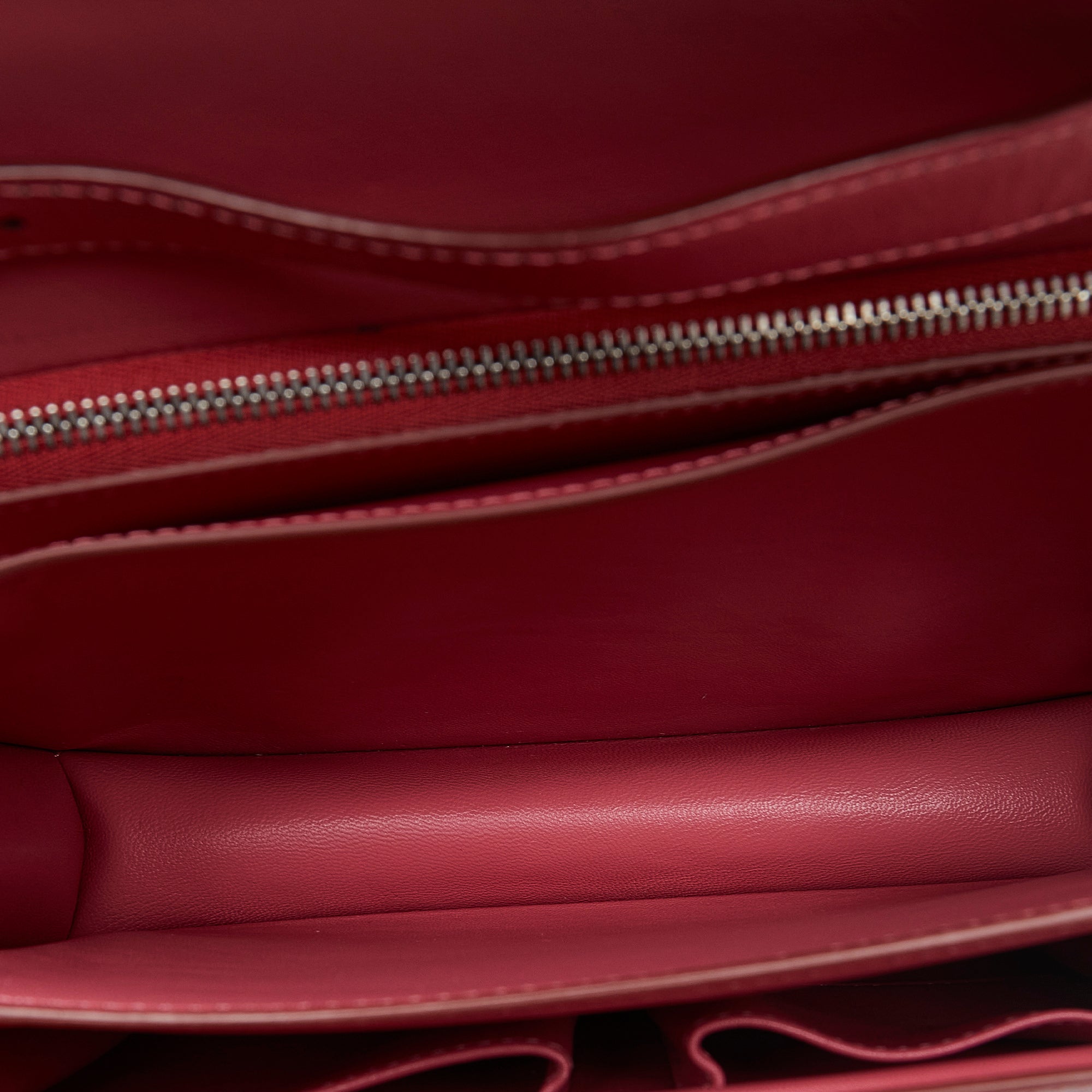 Medium Calfskin Classic Box