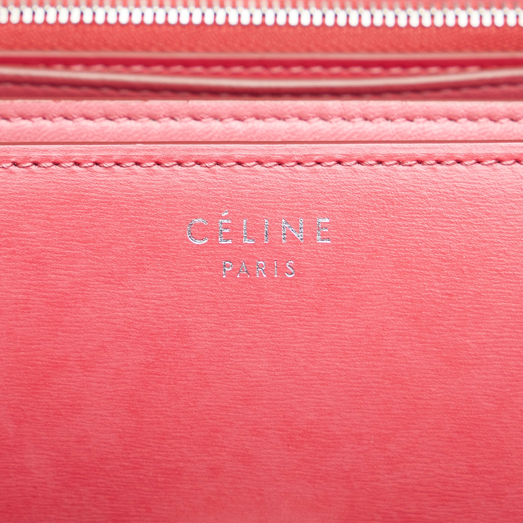 Medium Calfskin Classic Box