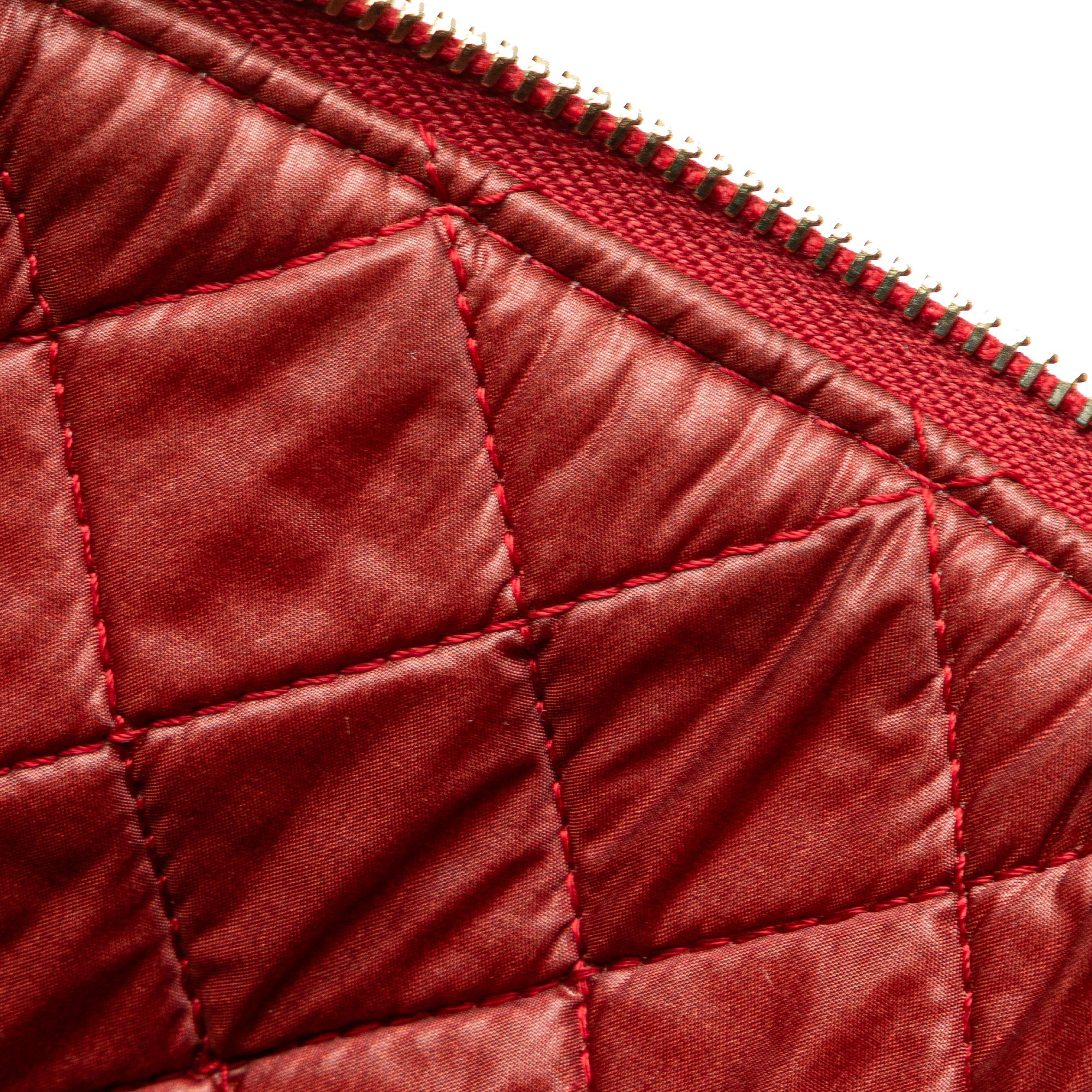 Medium Quilted Caviar Boy O Case Clutch