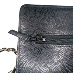 Quilted Caviar Golden Class Wallet On Chain