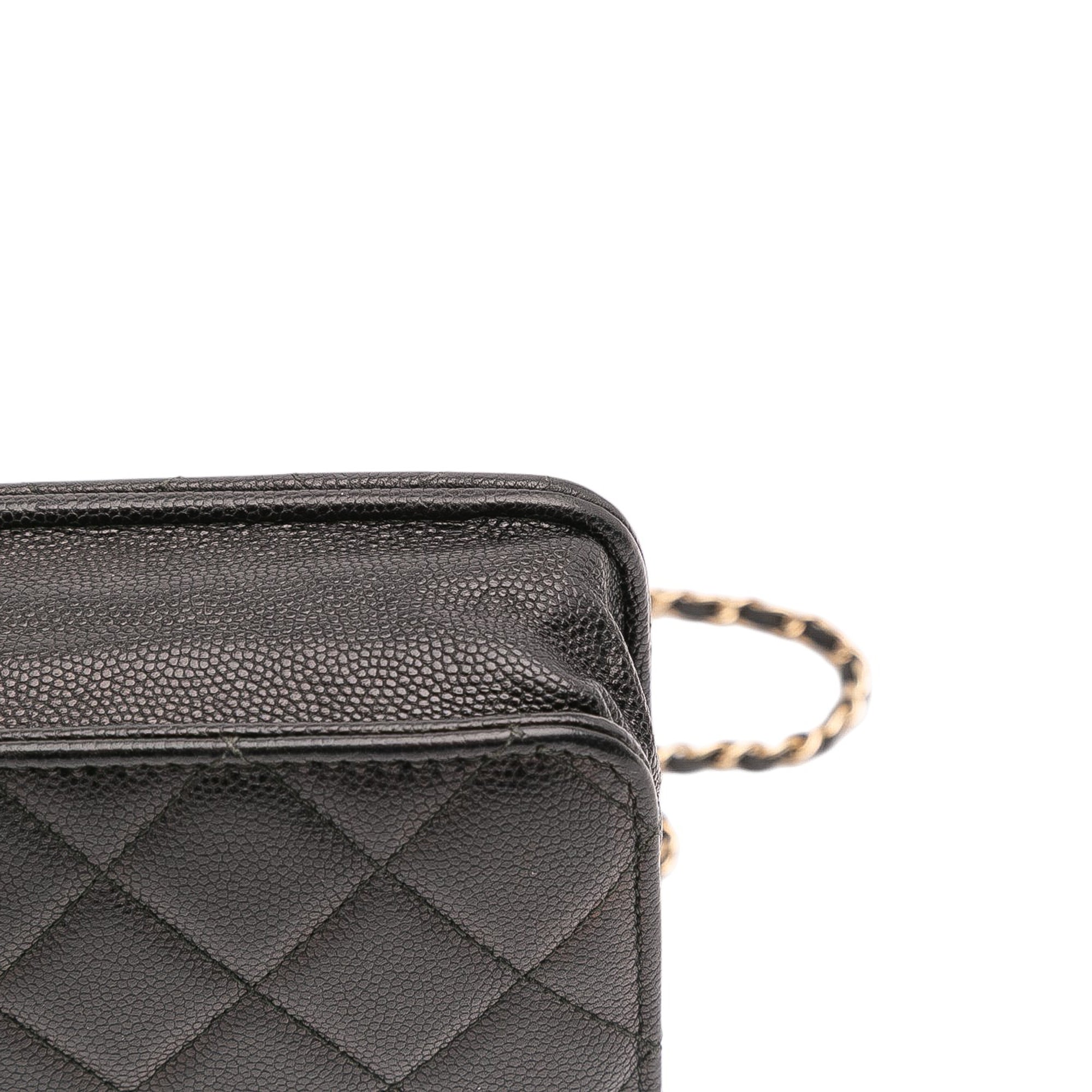 Quilted Caviar Golden Class Wallet On Chain