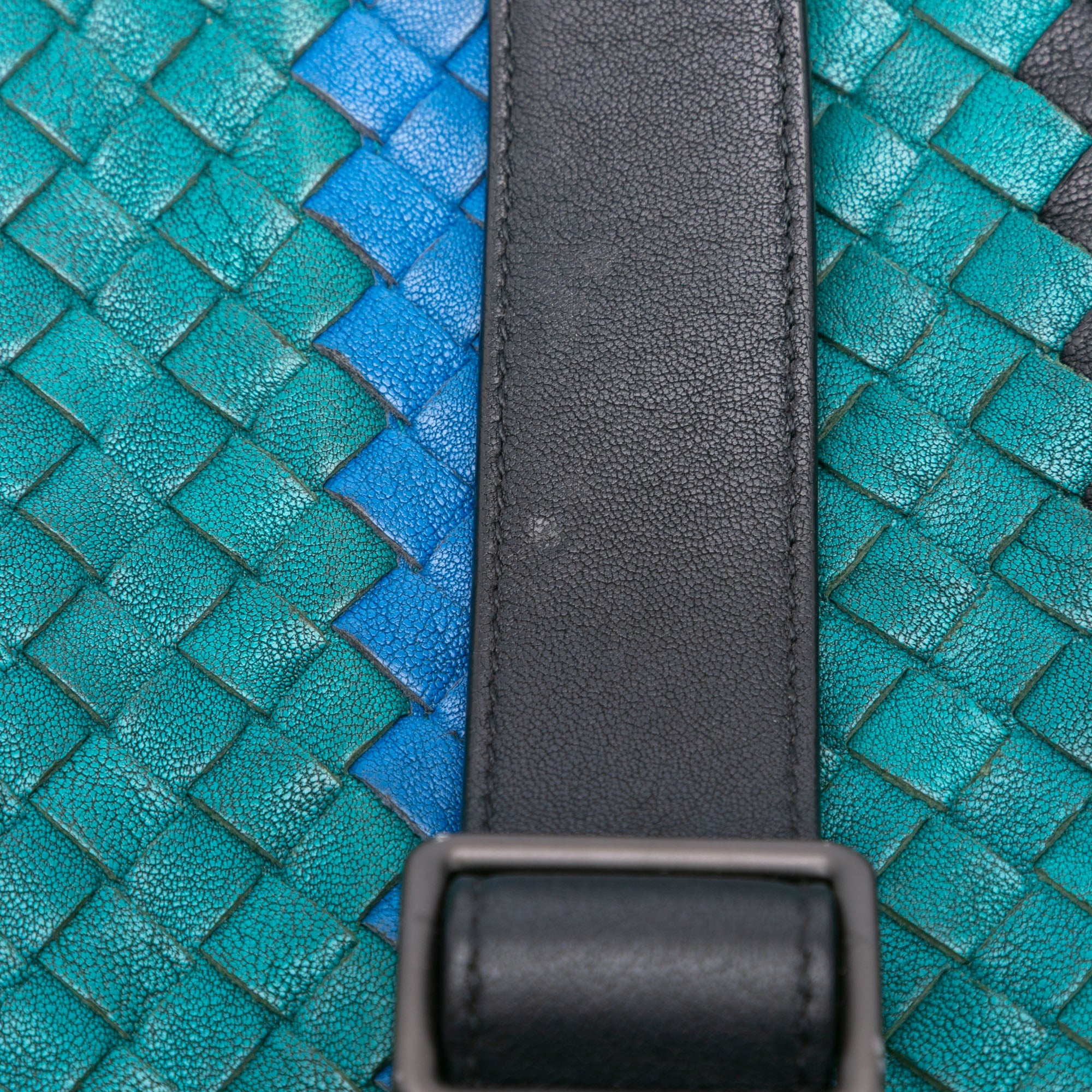 Nappa Intrecciato Flat Crossbody