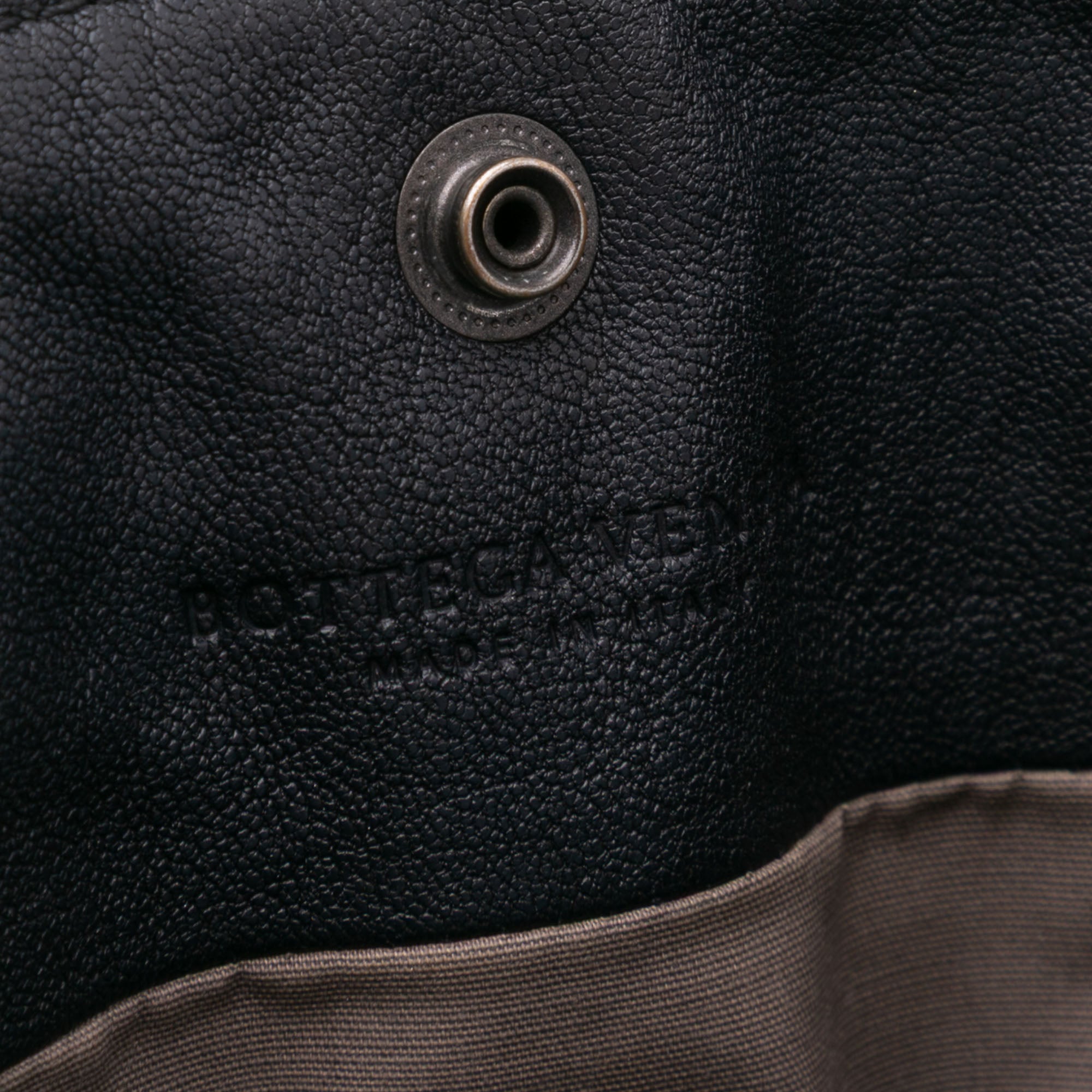Nappa Intrecciato Flat Crossbody