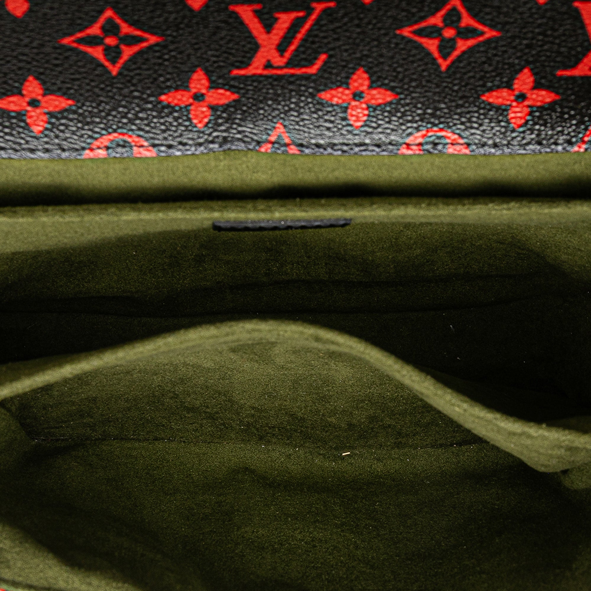 Monogram Infrarouge Pochette Metis