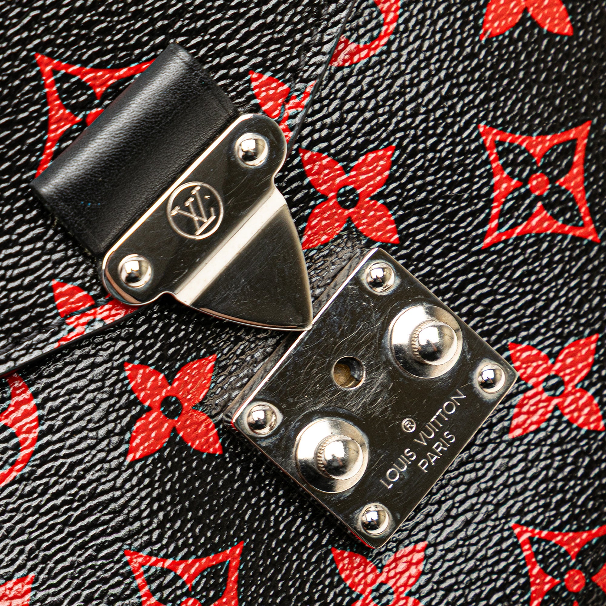 Monogram Infrarouge Pochette Metis