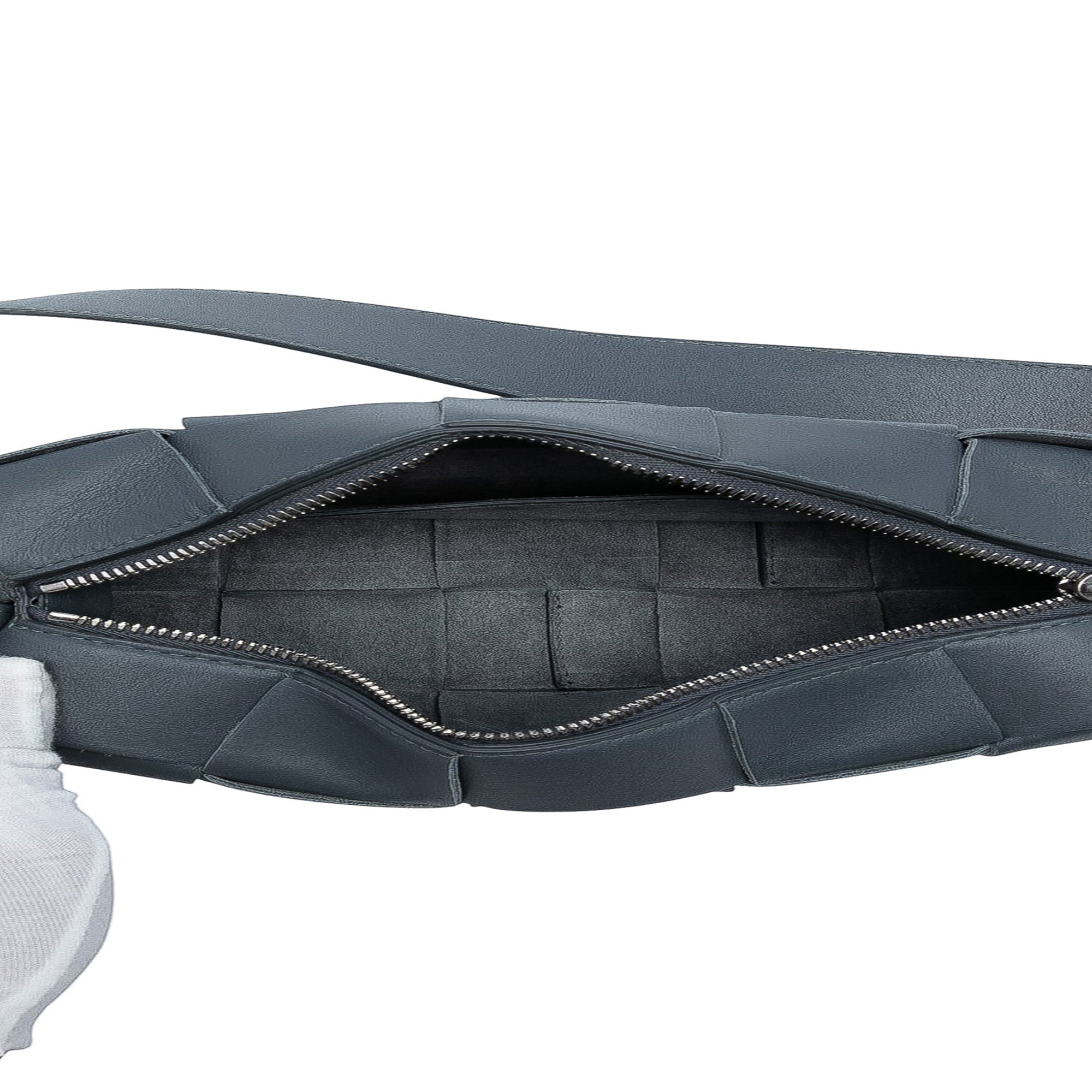 Small Lambskin Intrecciato Brick Cassette