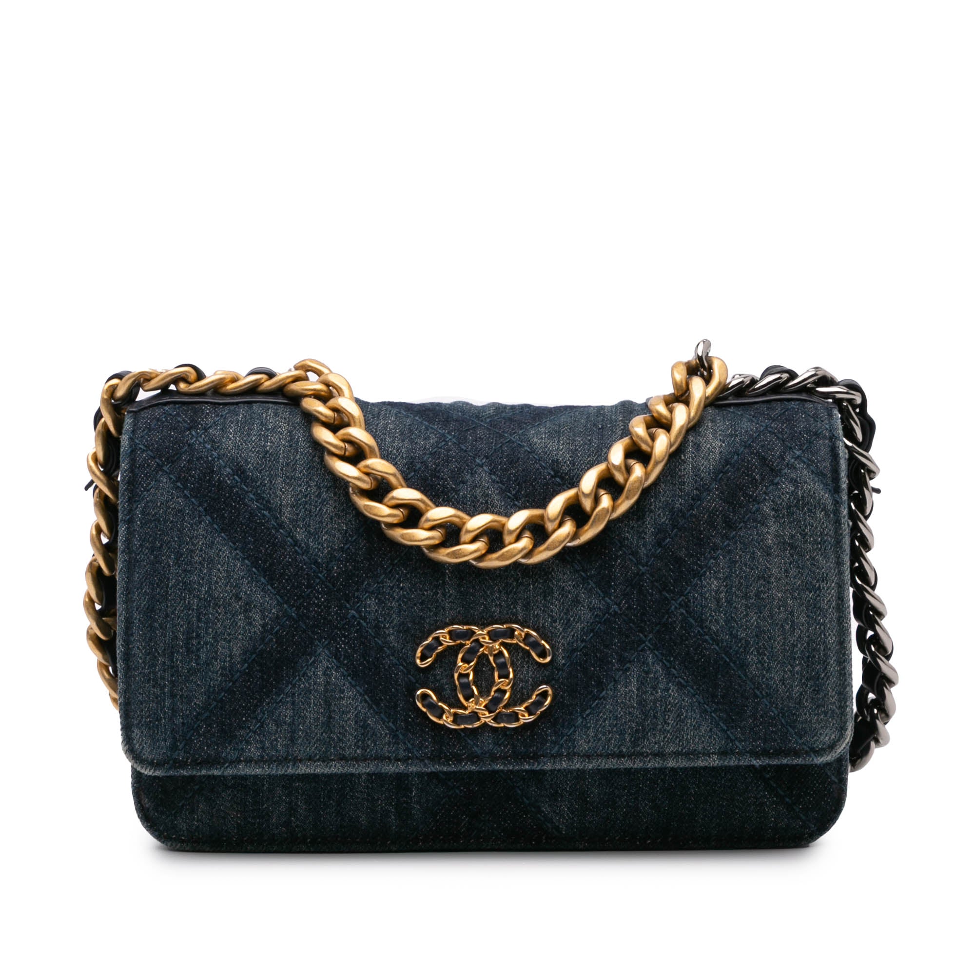 Denim Stitched 19 Flap Wallet On Chain